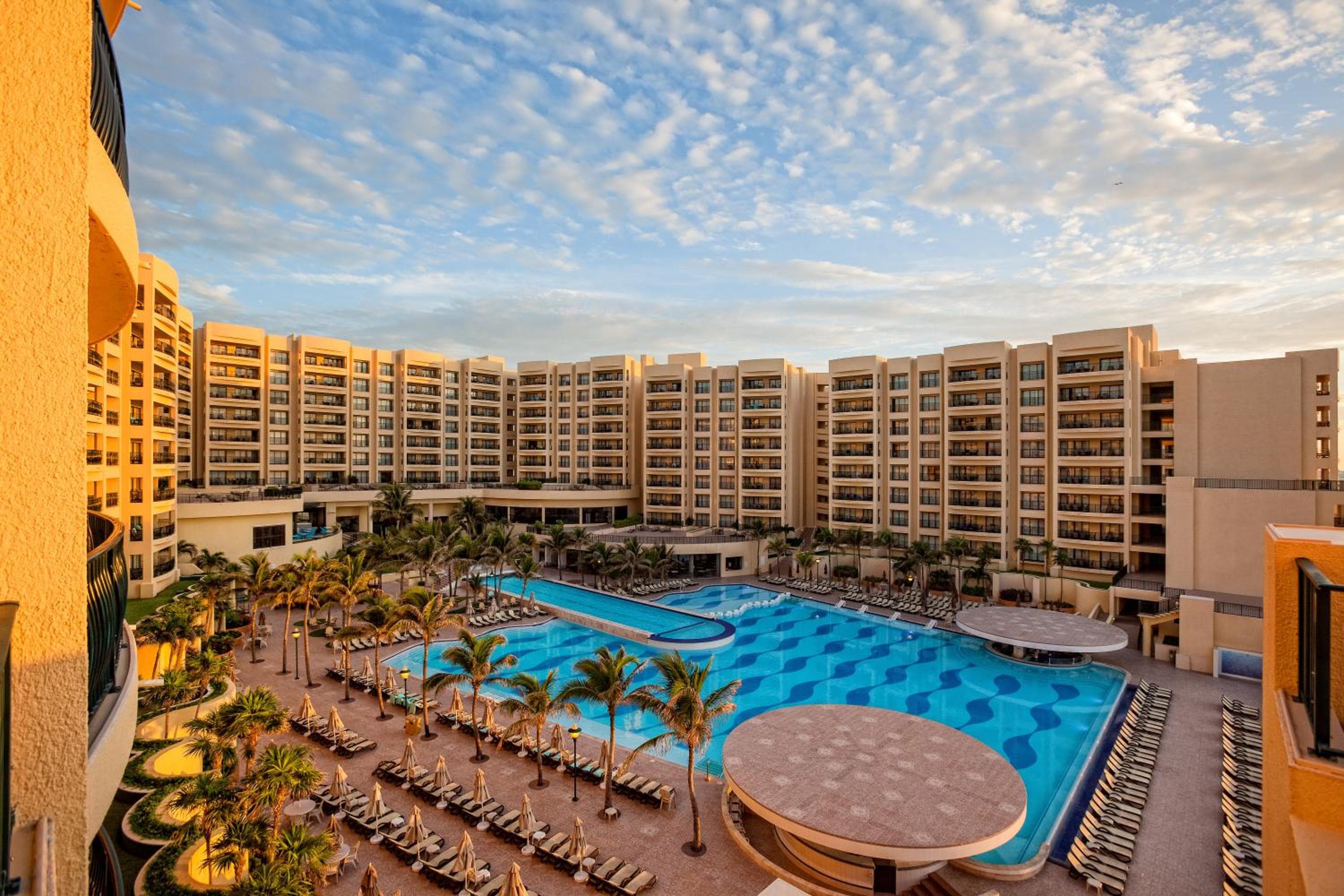 El Royal Sands Resort & Spa — 2