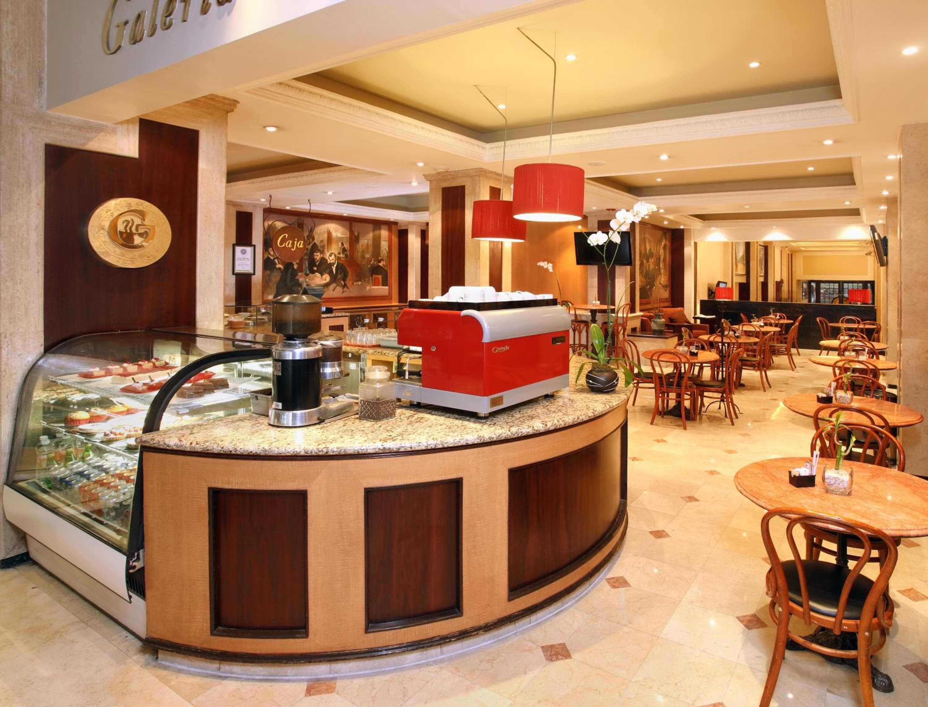Emporio Riforma — 14