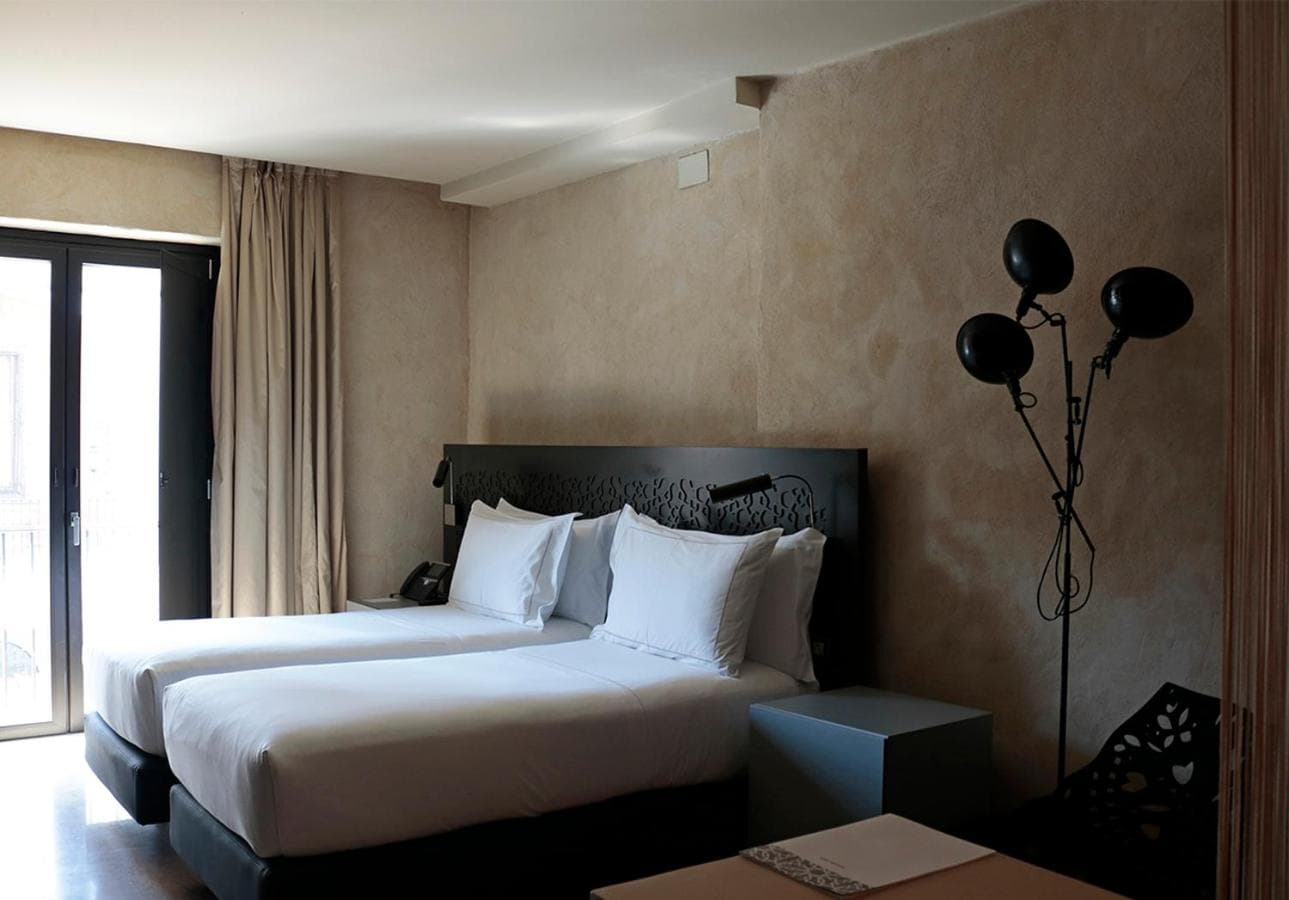 EME Catedral Mercer Hotel — 30