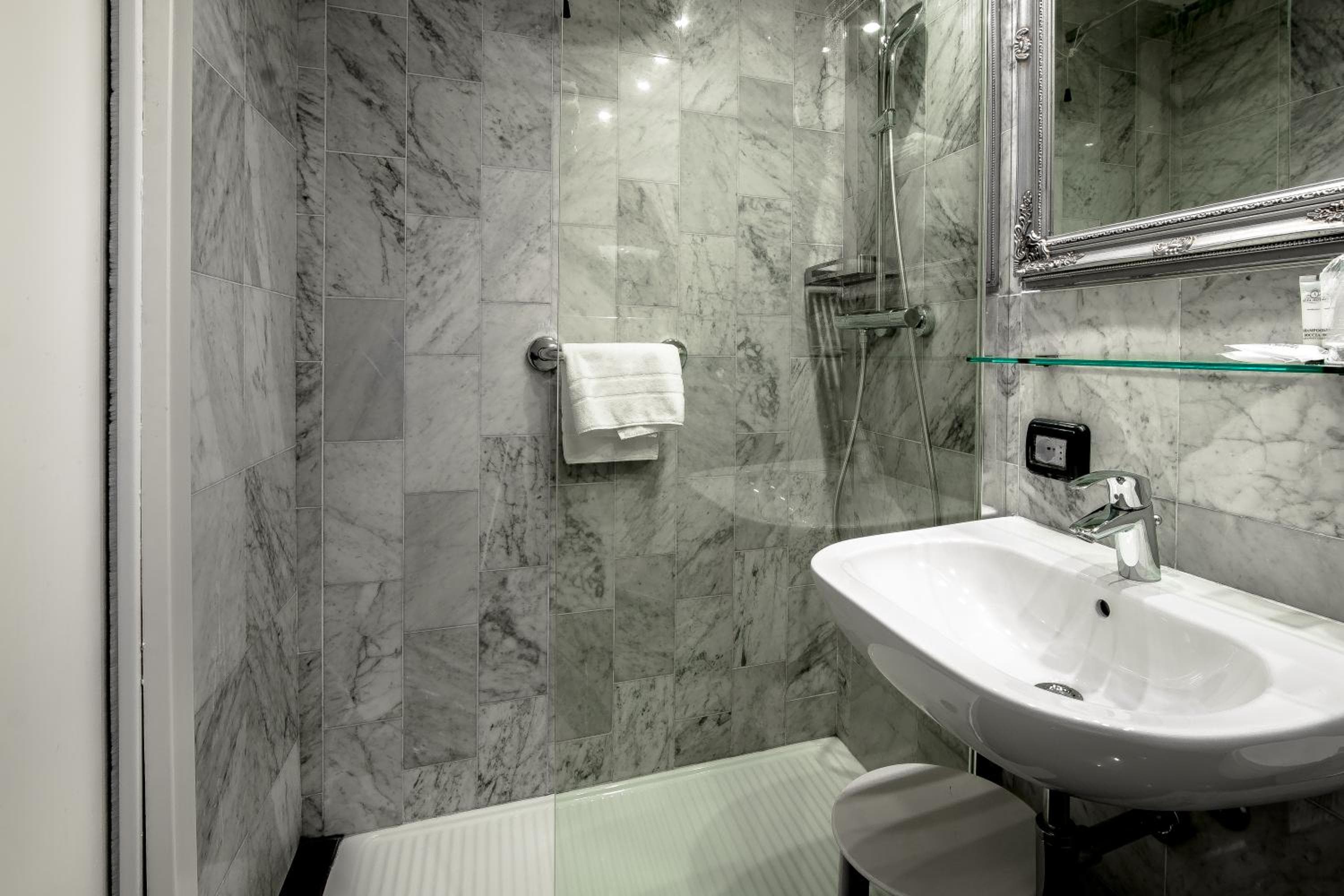 Canova Hotel — 29