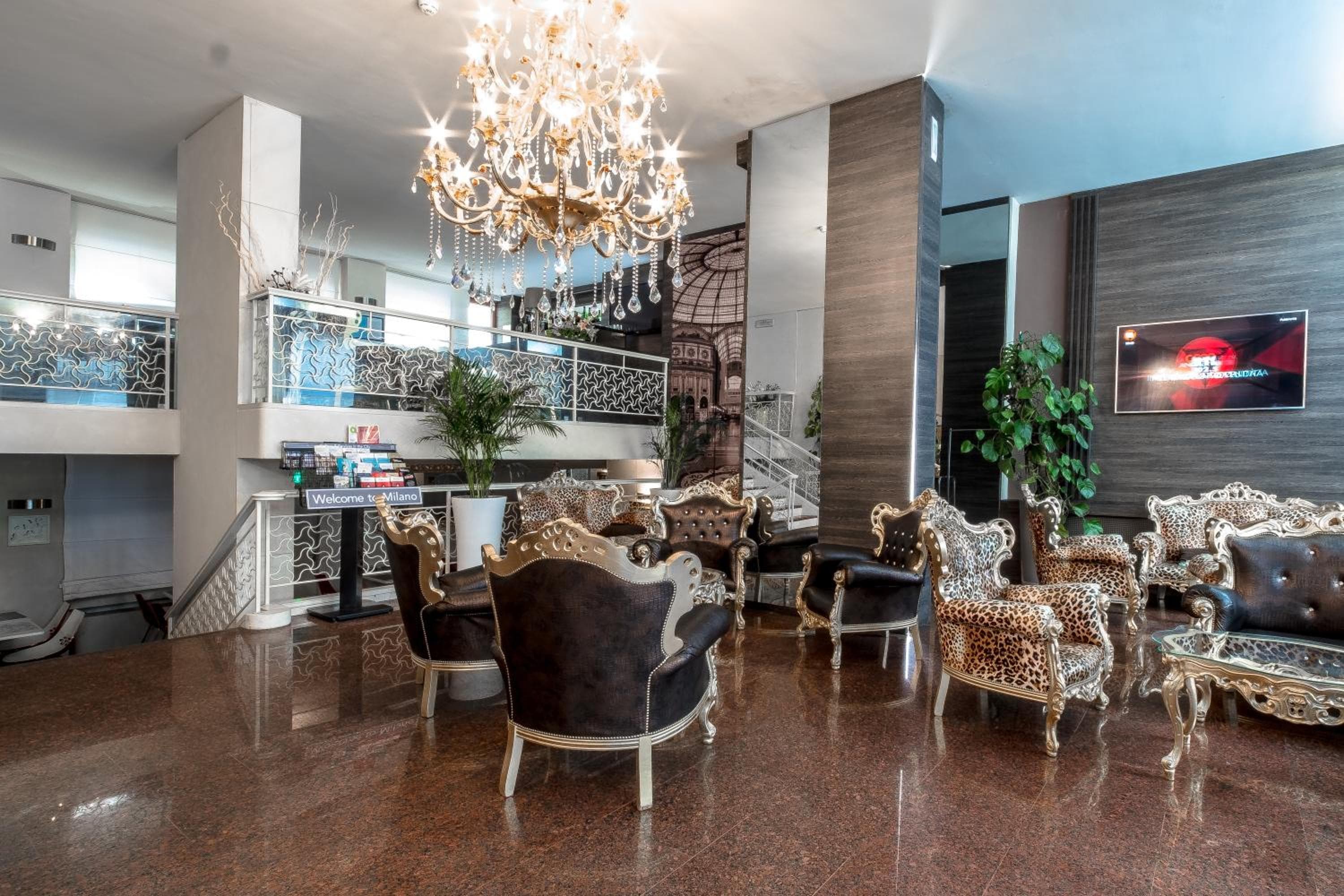 Canova Hotel — 4