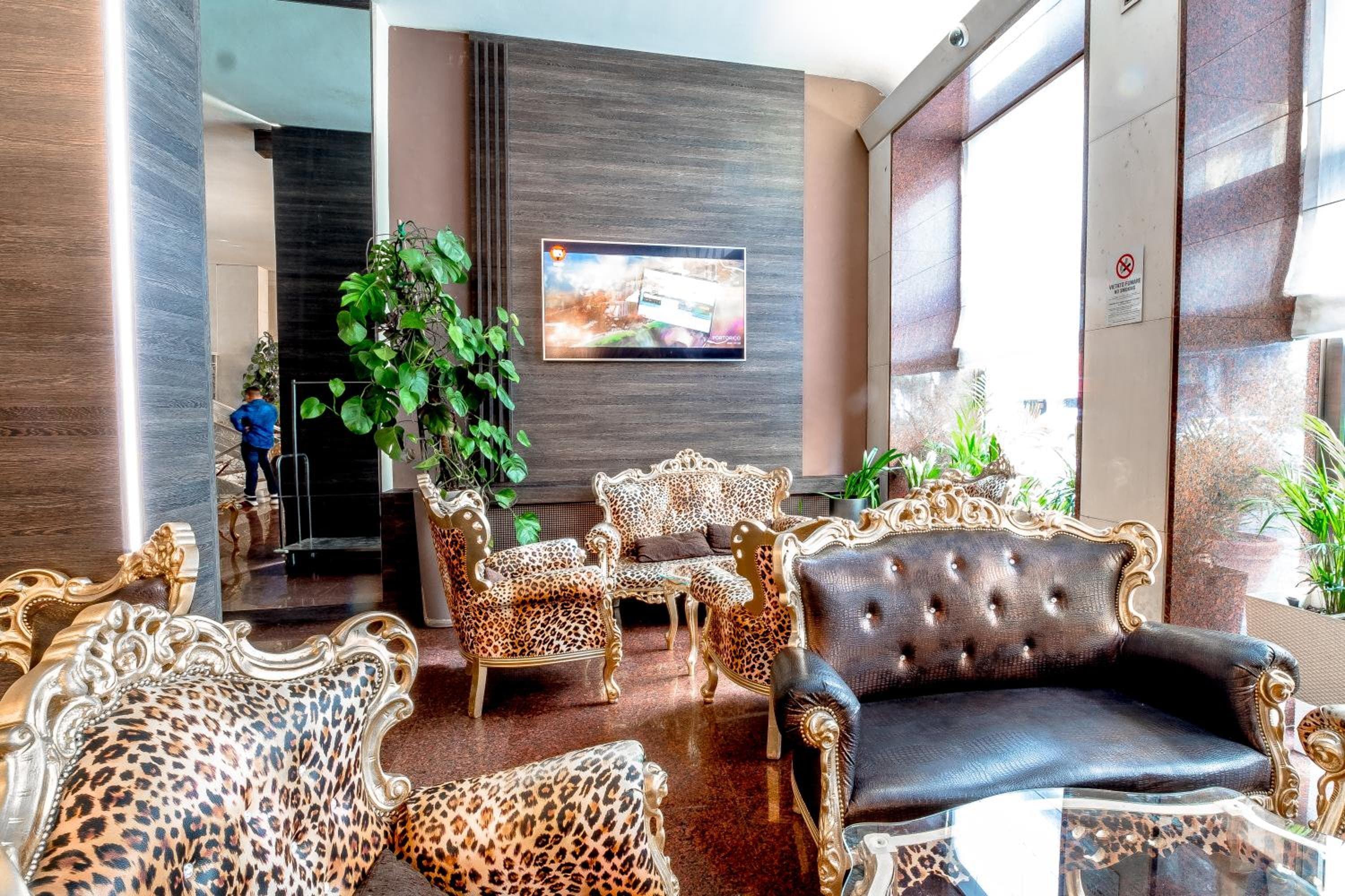 Canova Hotel — 13