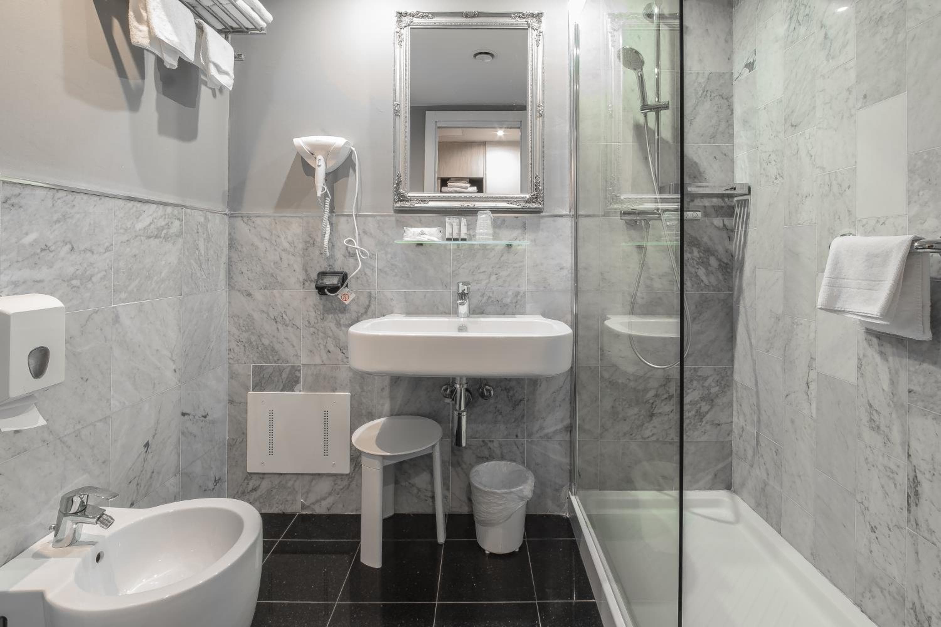 Canova Hotel — 30