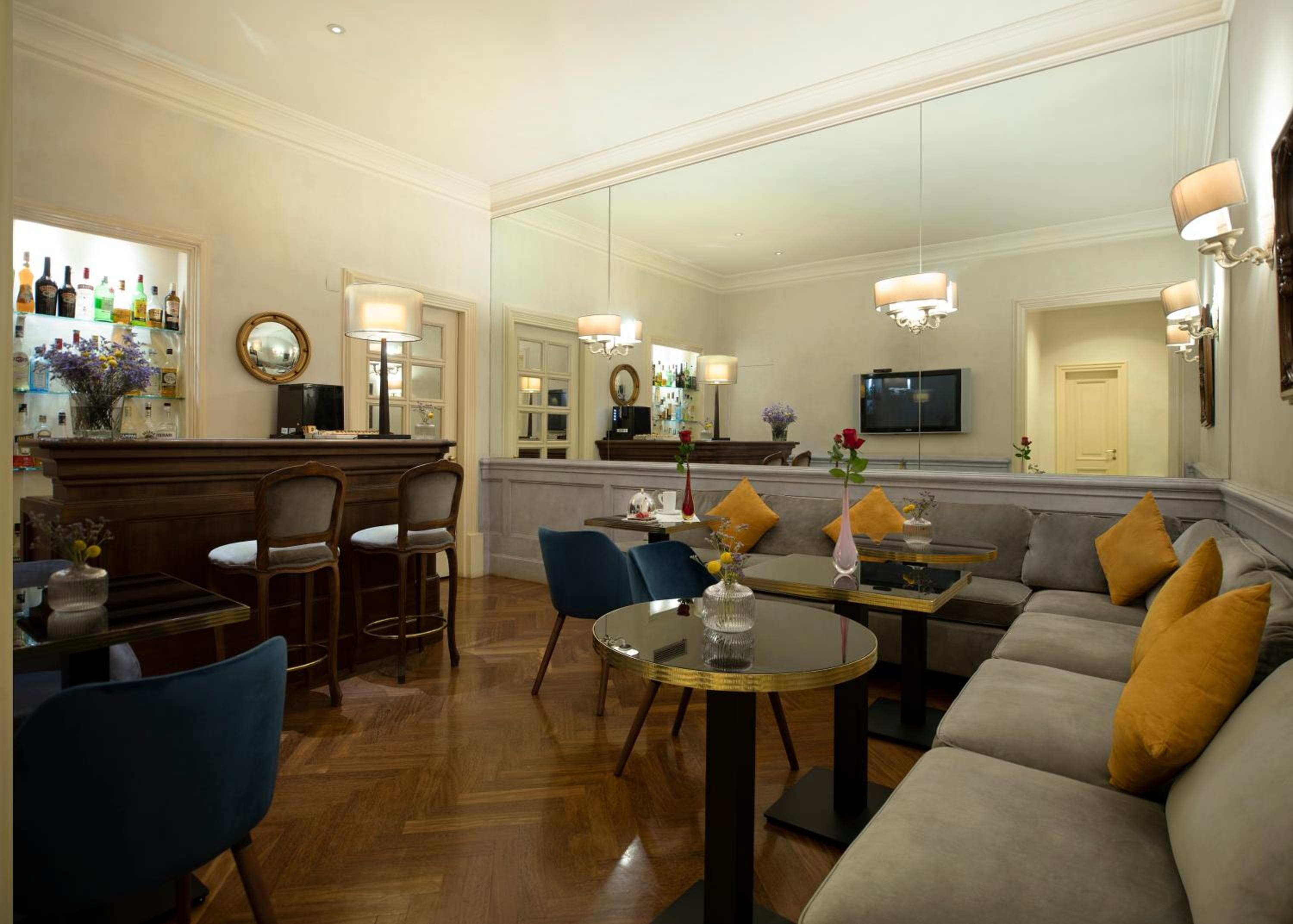 Alpi Hotel — 12