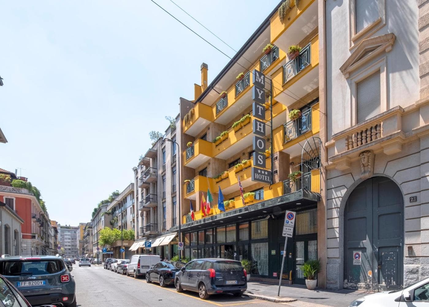 Hotel Mythos — 1