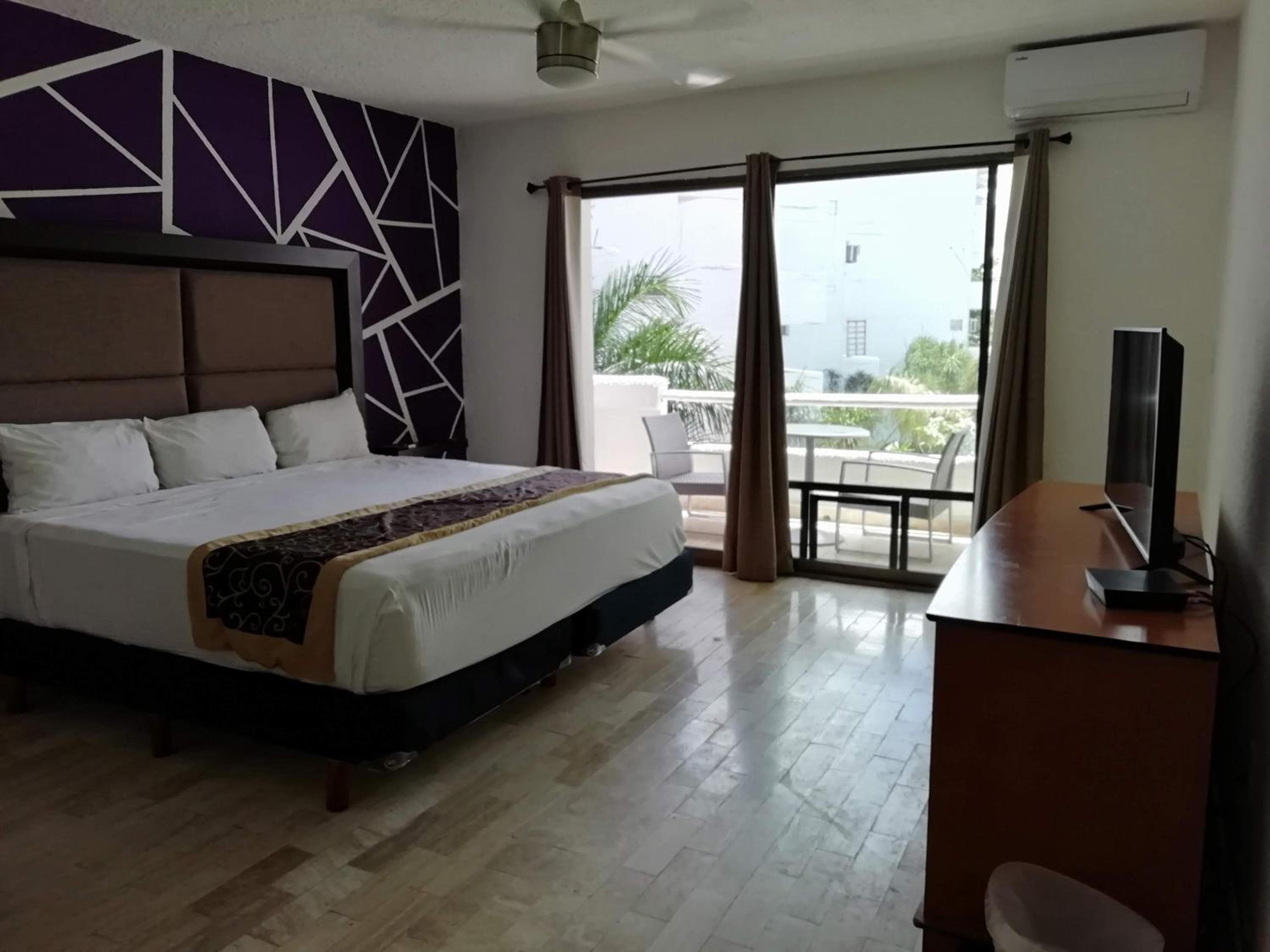 Albergo Verde 16 — 16