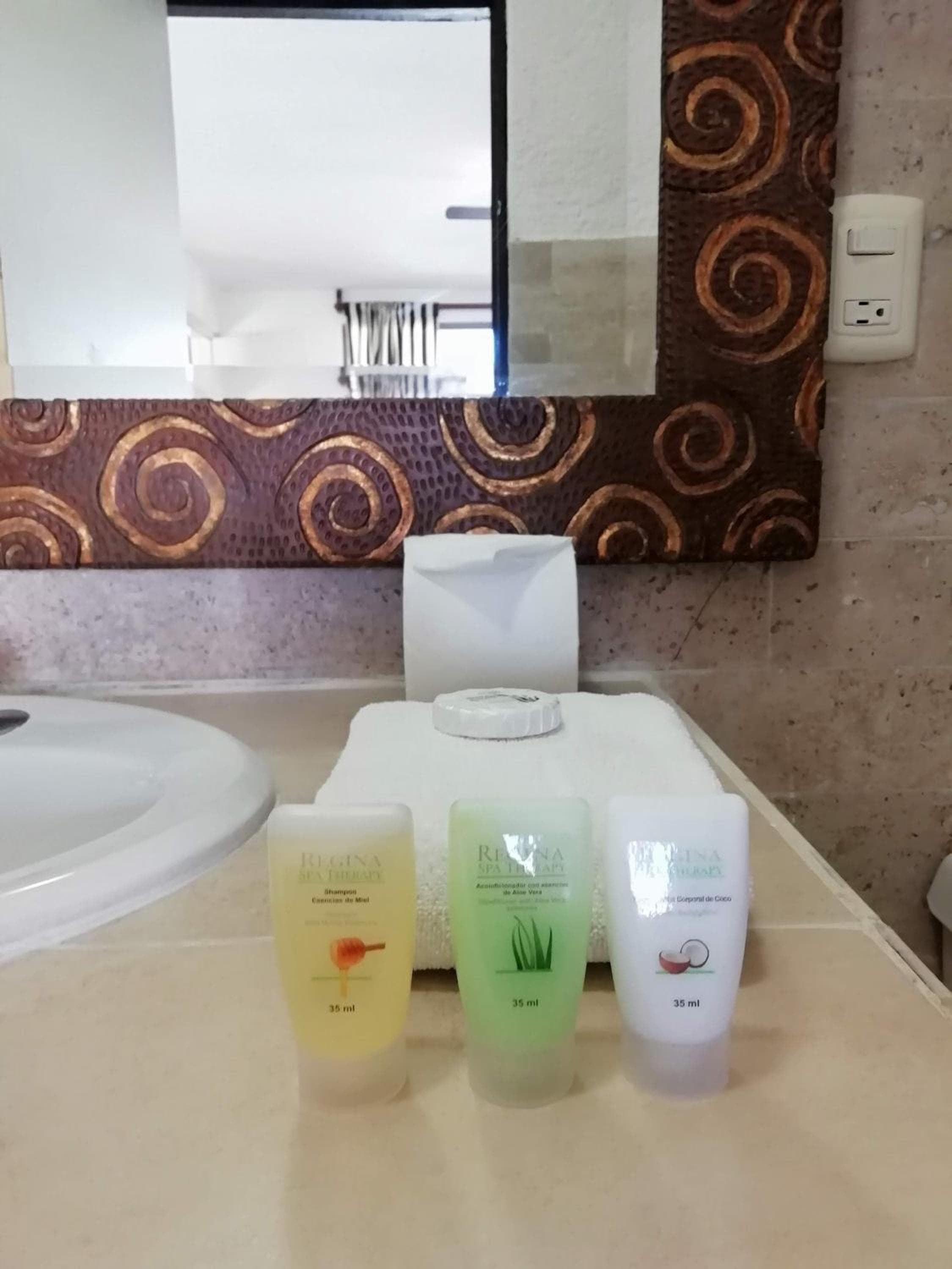 Hotel Green 16 — 12