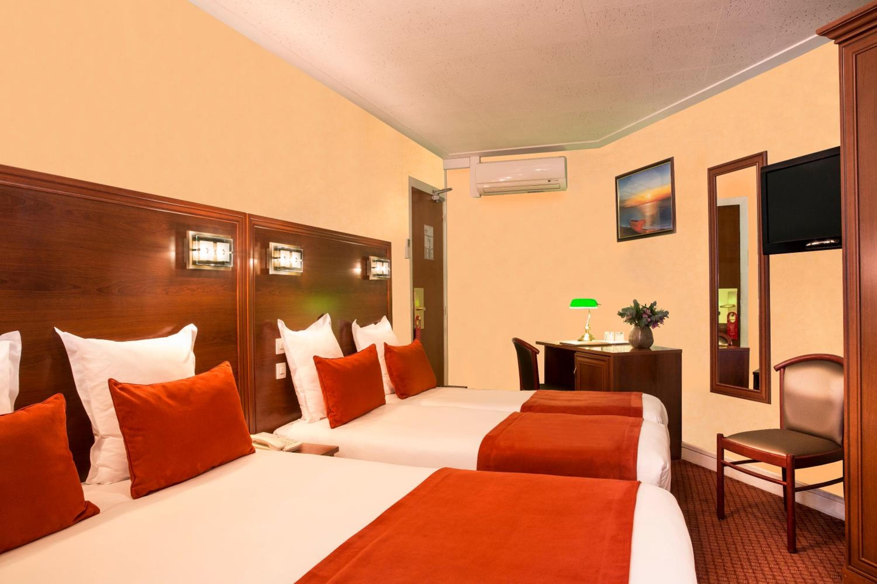 Hotel Terminus Lyon — 8