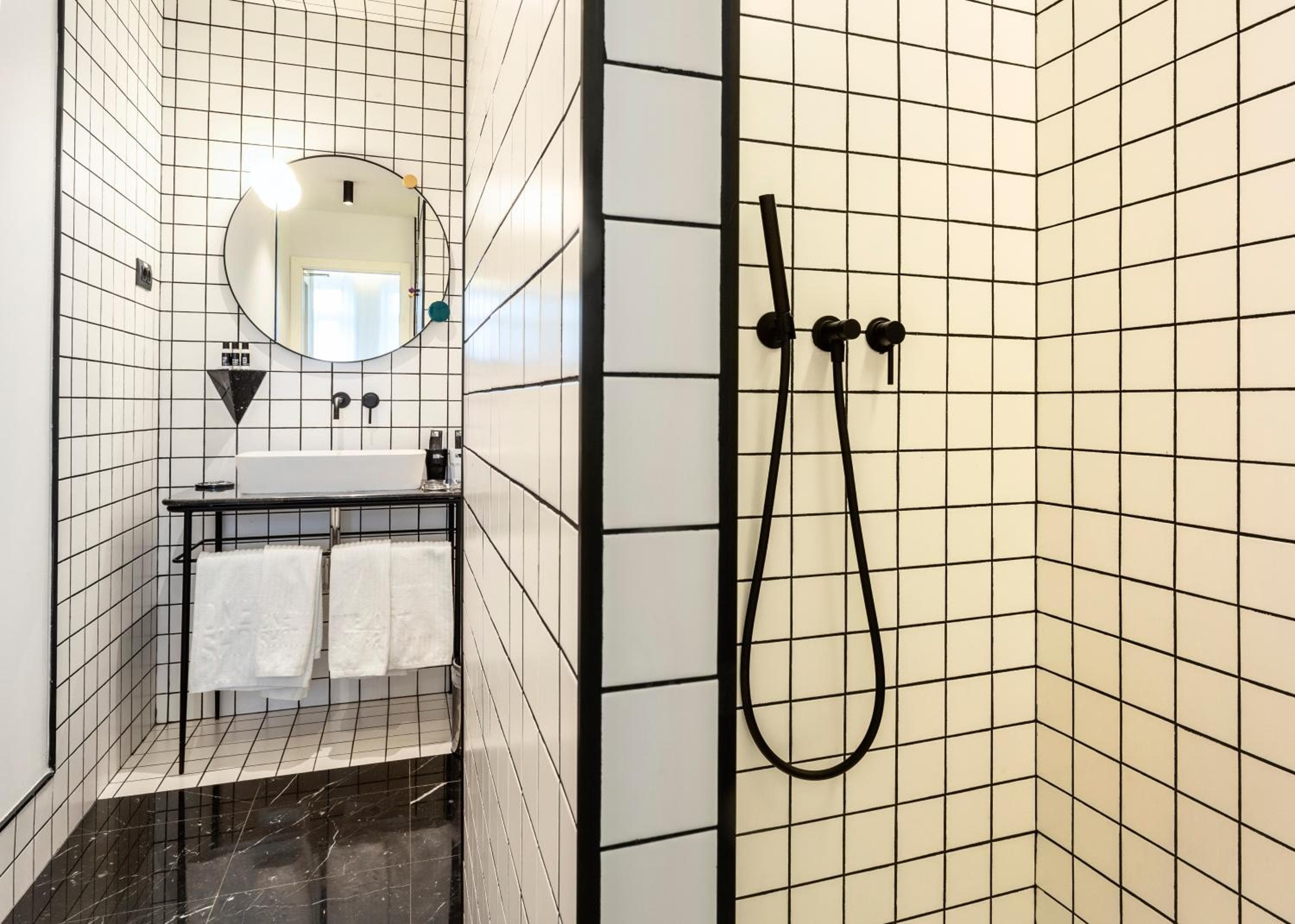 One Shot Fortuny 07 — 19
