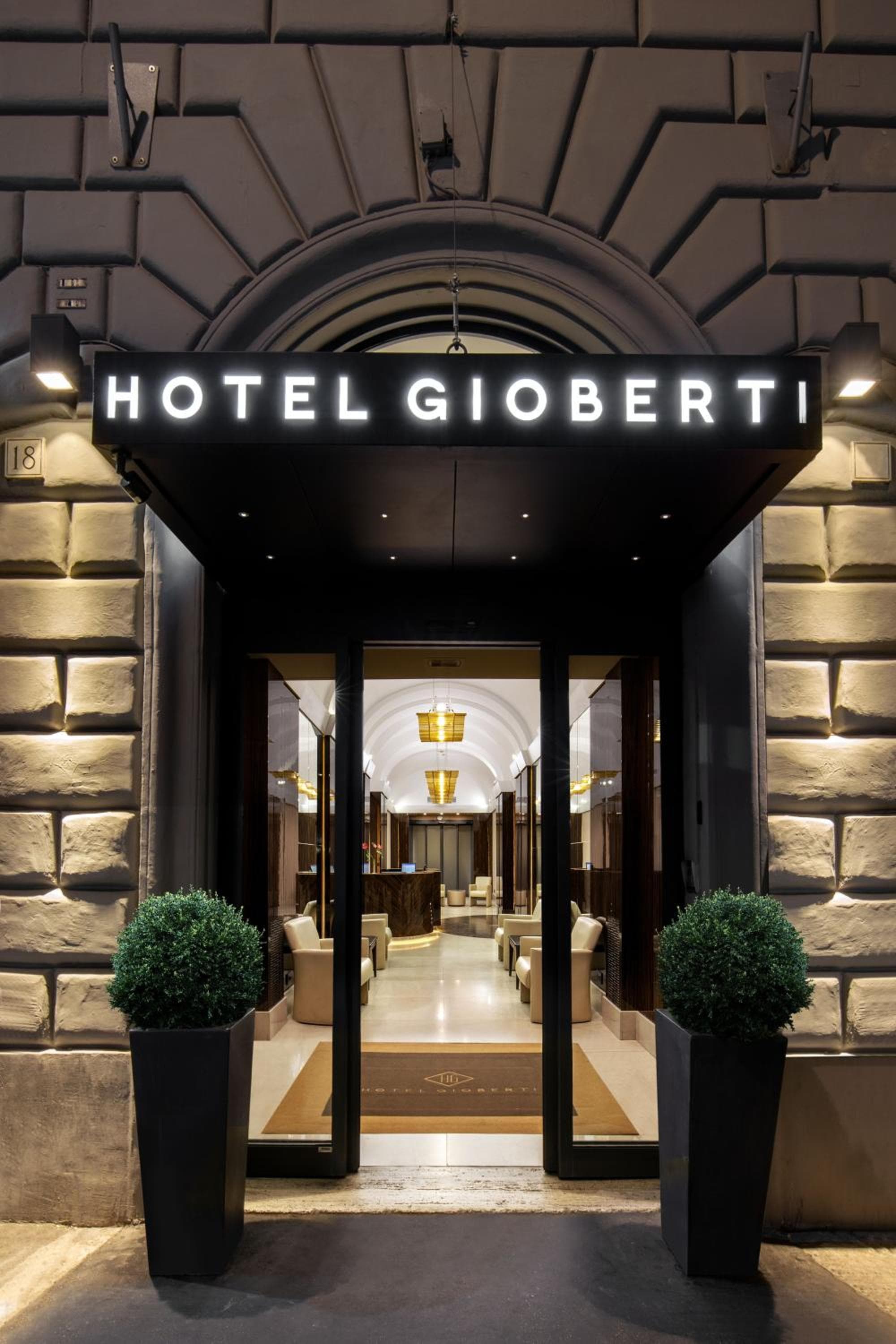 Hotel Gioberti — 16