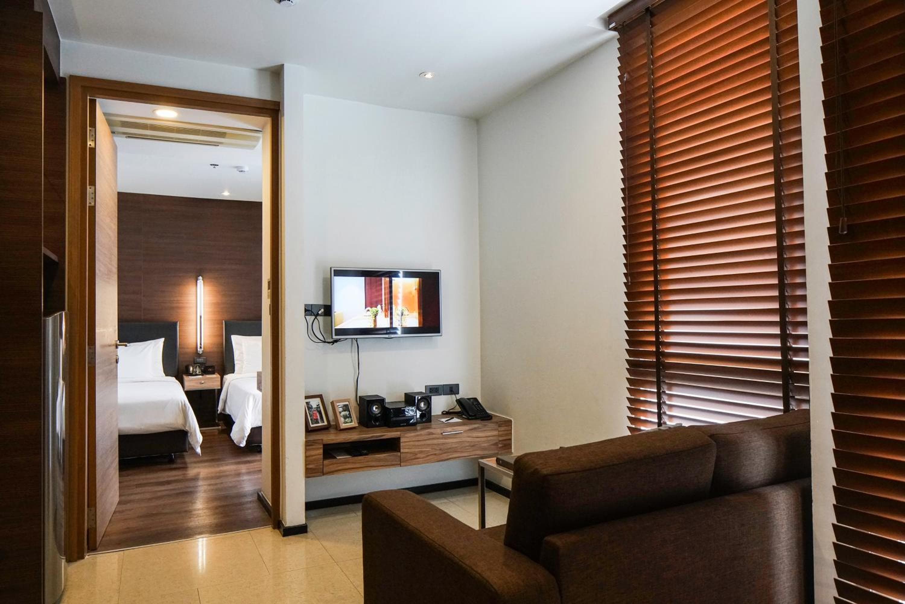 LiT BANGKOK Residence — 5