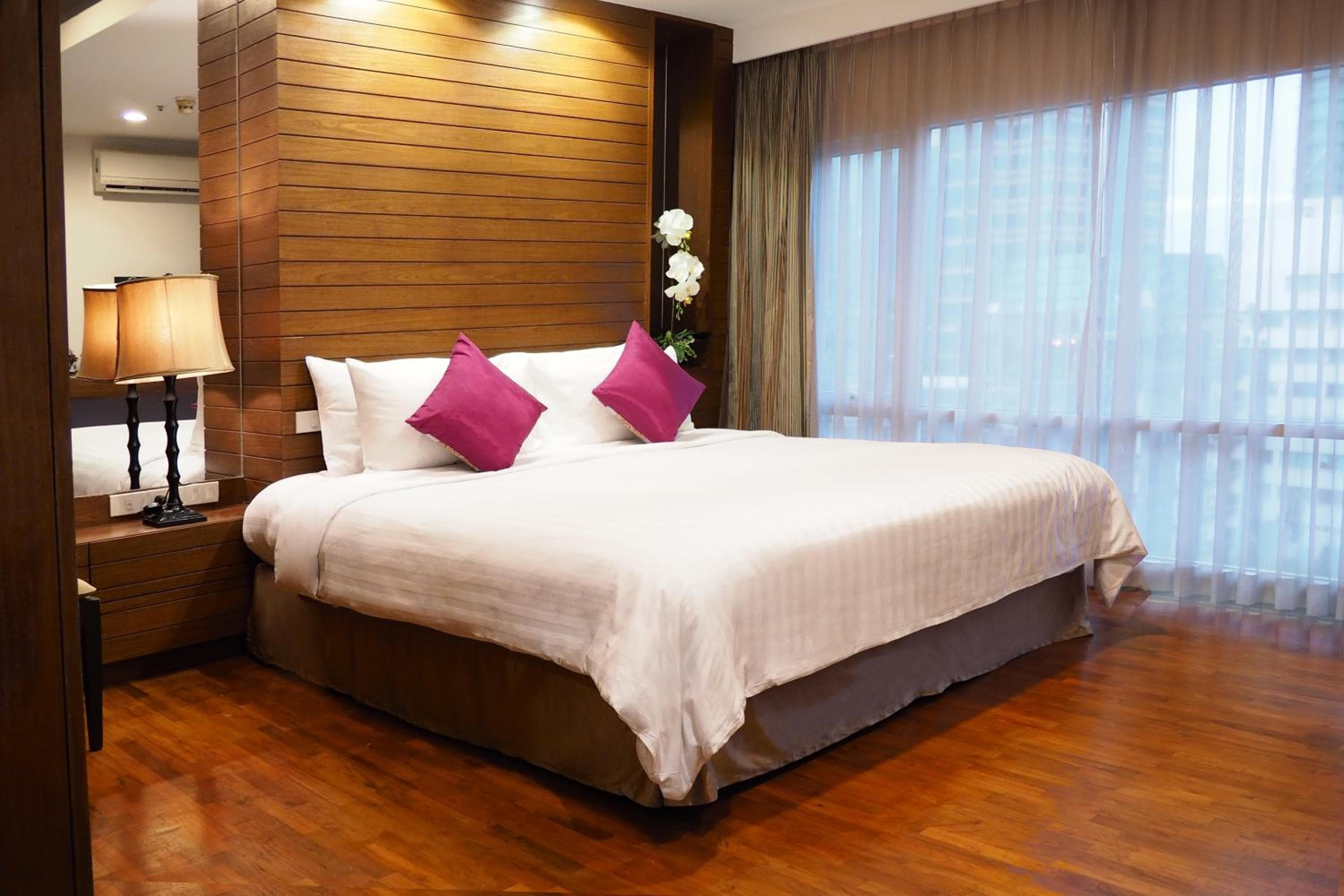FuramaXclusive Sathorn, Bangkok — 30