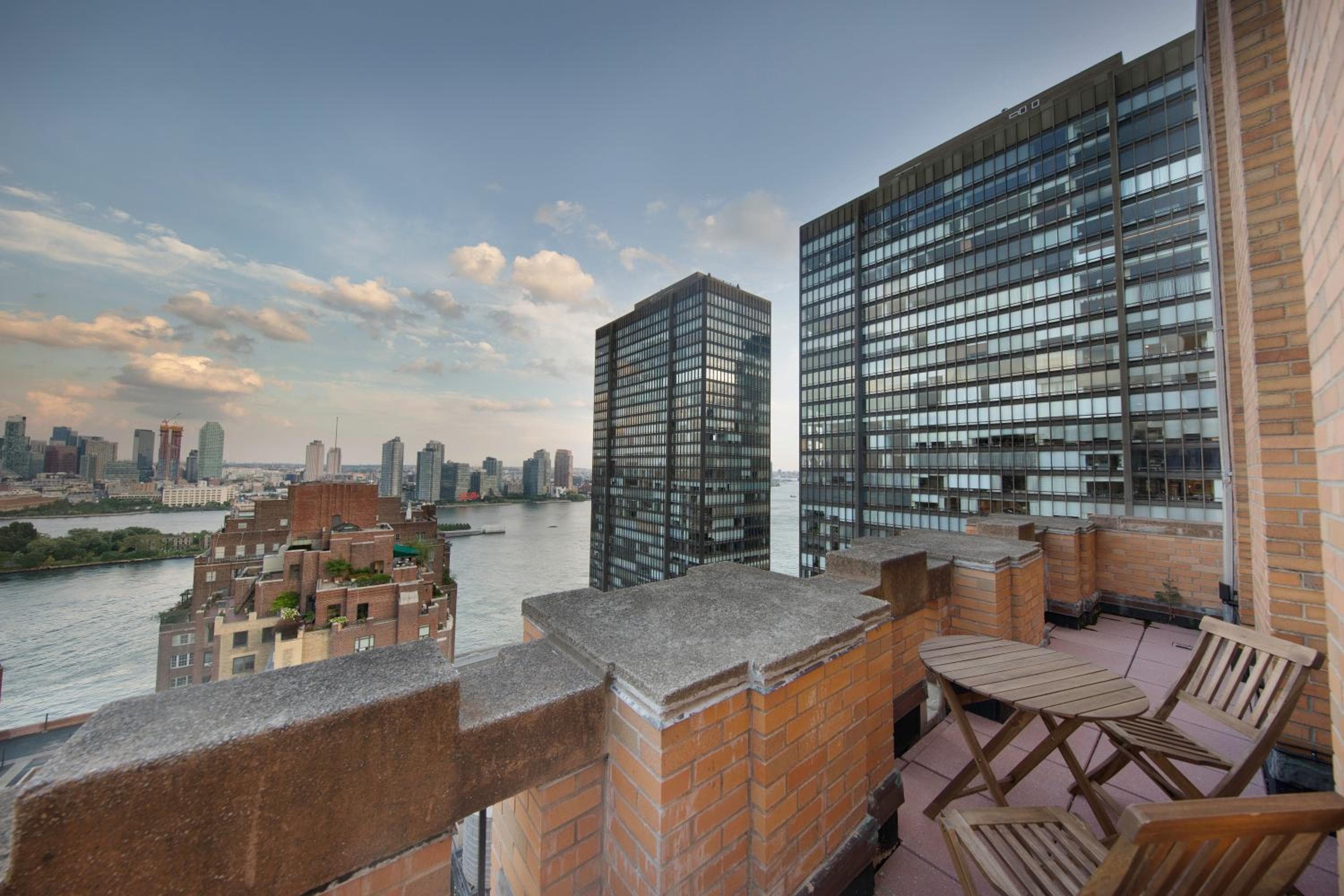 The Beekman Tower, Trademark Collection by Wyndham — 24