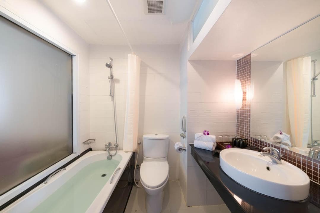 Furama Silom Hotel — 23