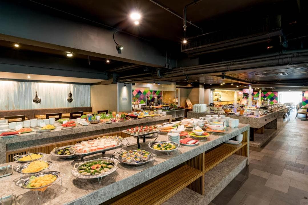Furama Silom Hotel — 16