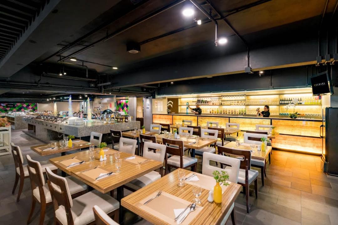 Furama Silom Hotel — 19