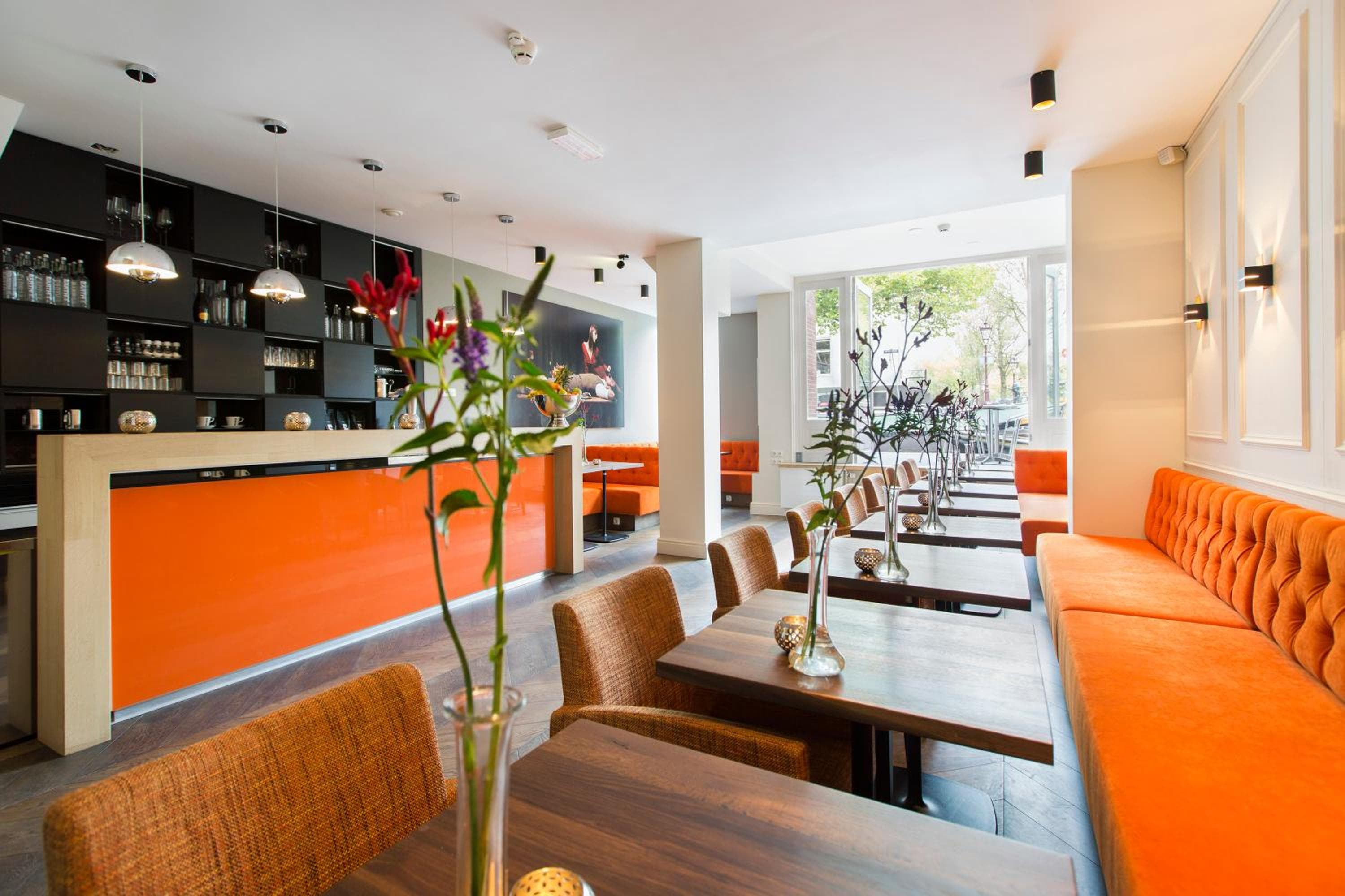 Amsterdam Canal Hotel — 16