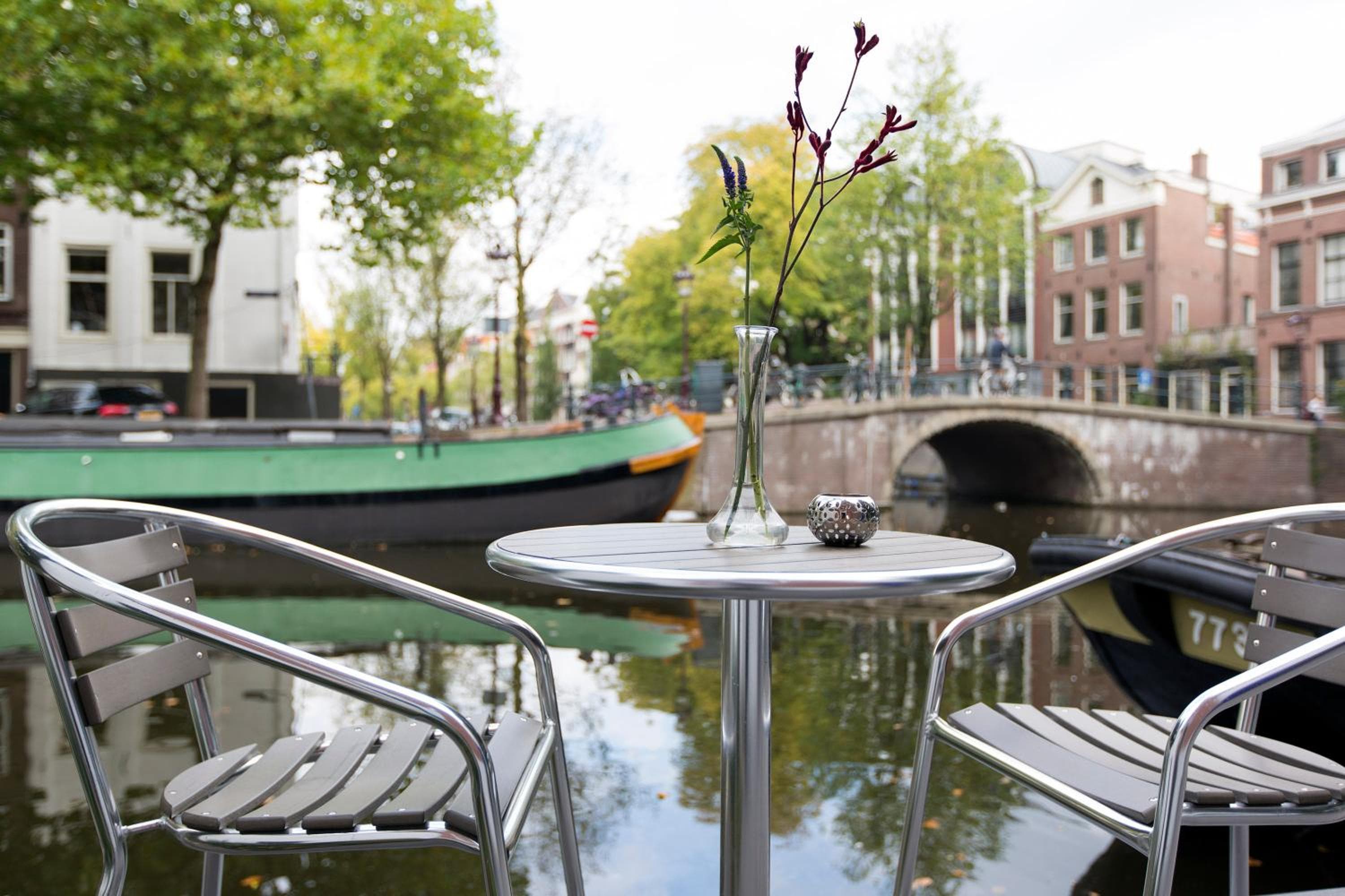 Amsterdam Canal Hotel — 17