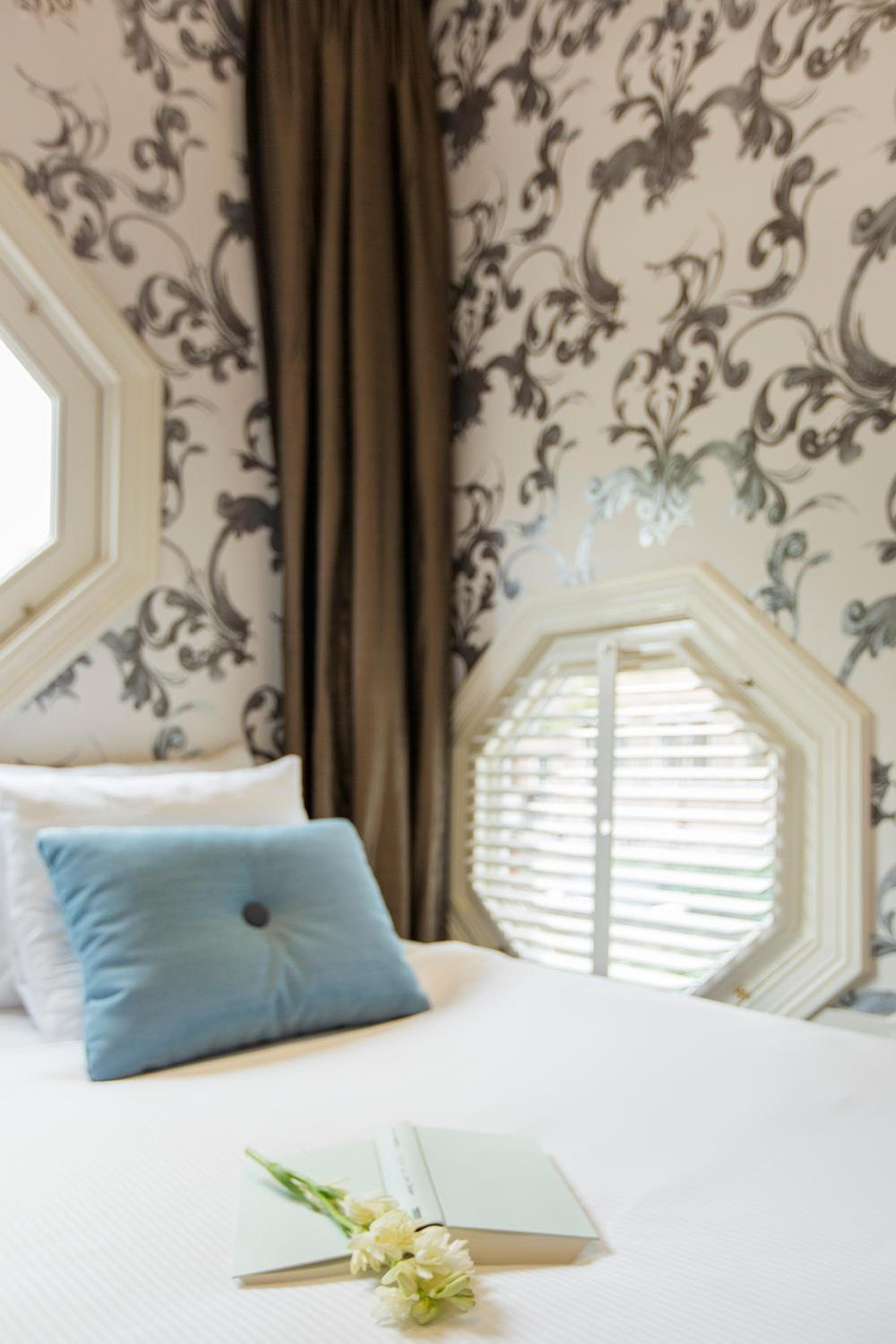 Amsterdam Canal Hotel — 27