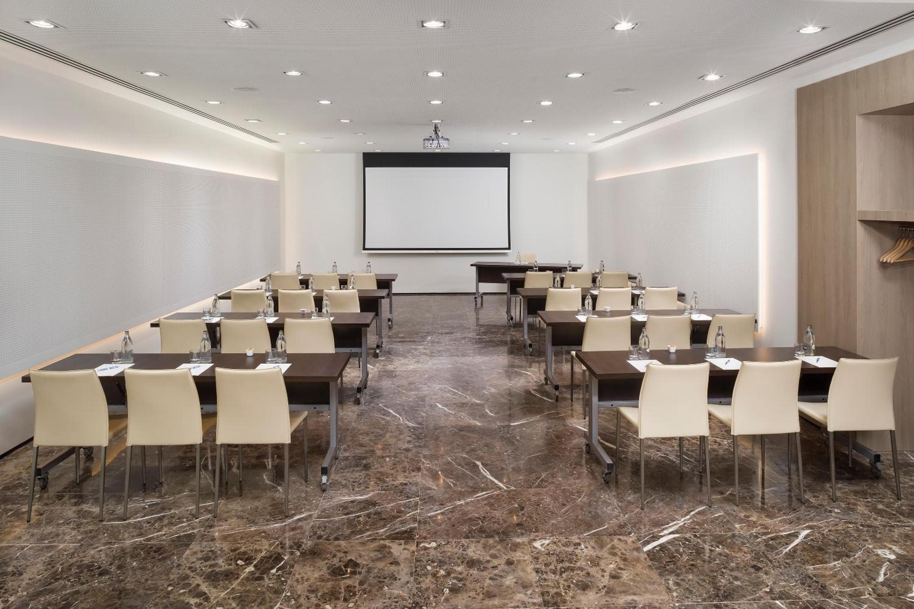 Meliá Sevilla — 17