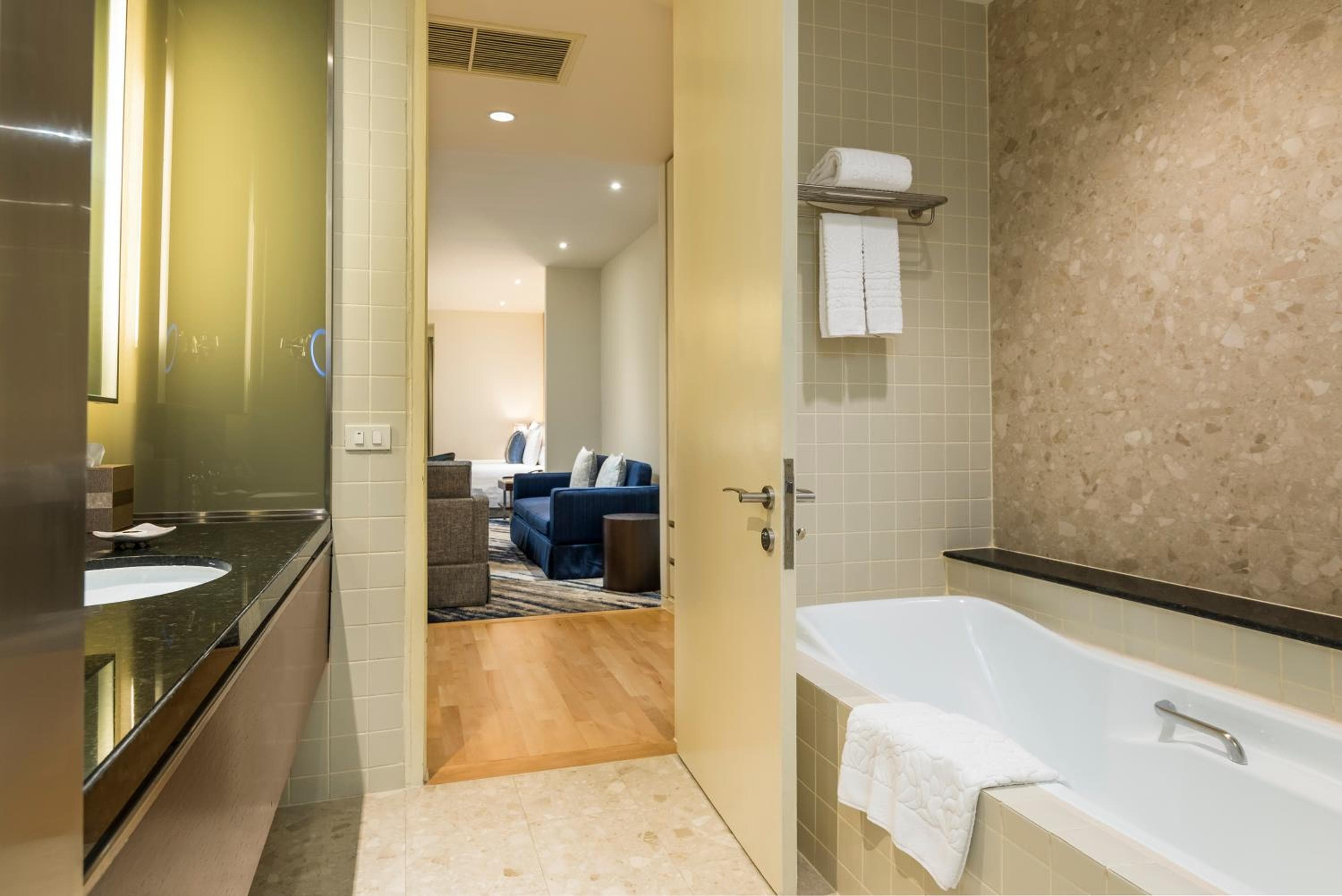 Suites Emporium de Chatrium — 29