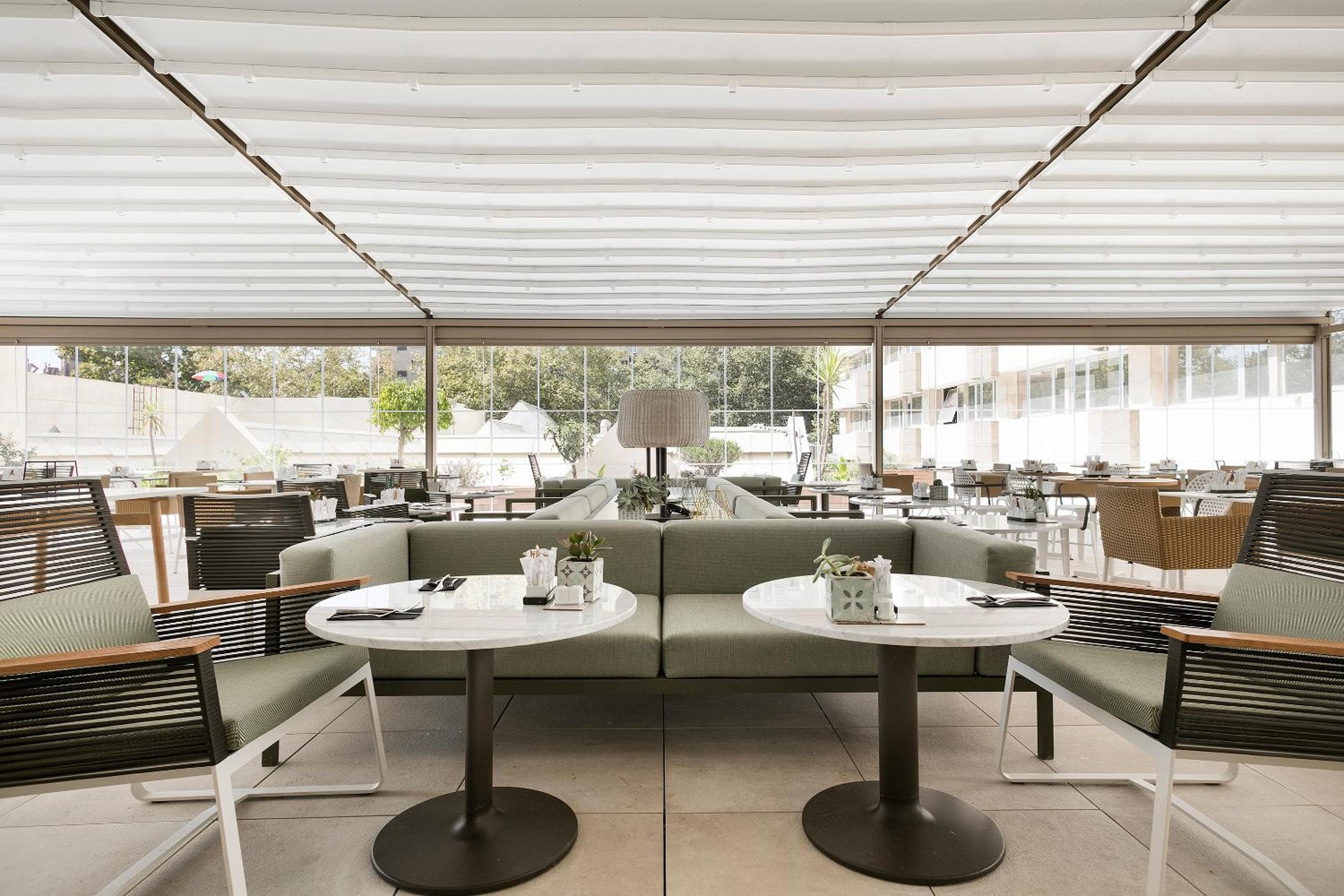 Meliá Sevilla — 9