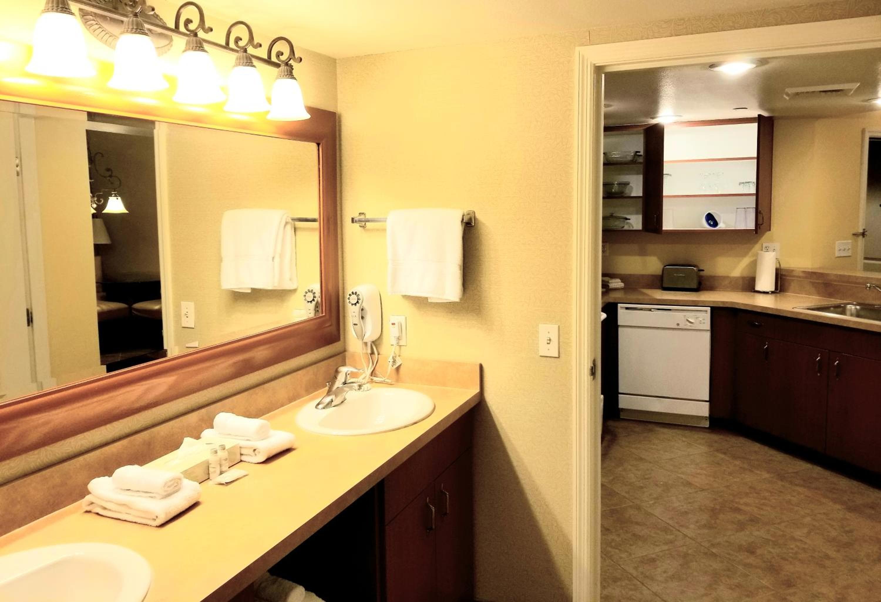 The Grandview at Las Vegas — 12