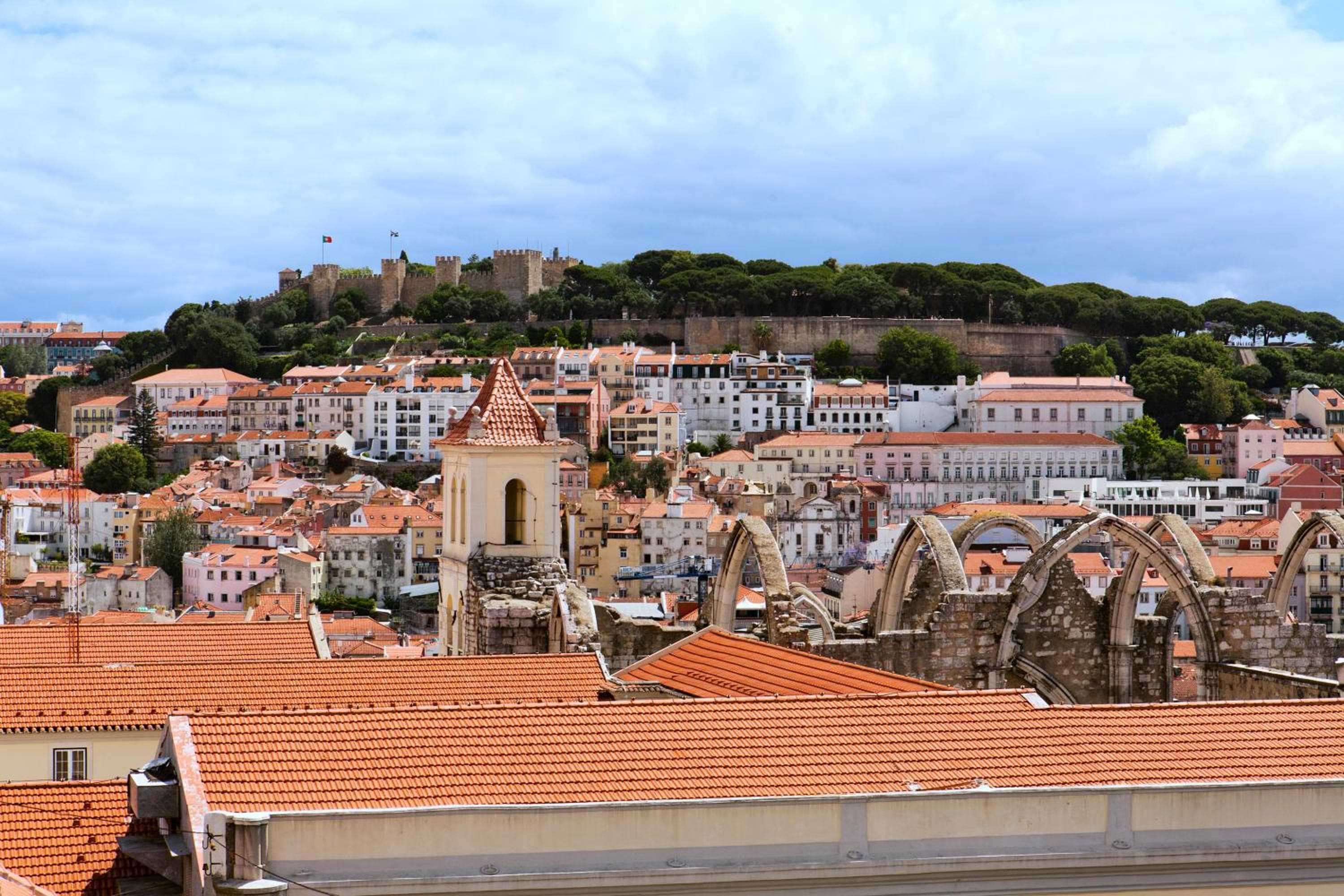 Lisbona Carmo Hotel — 10