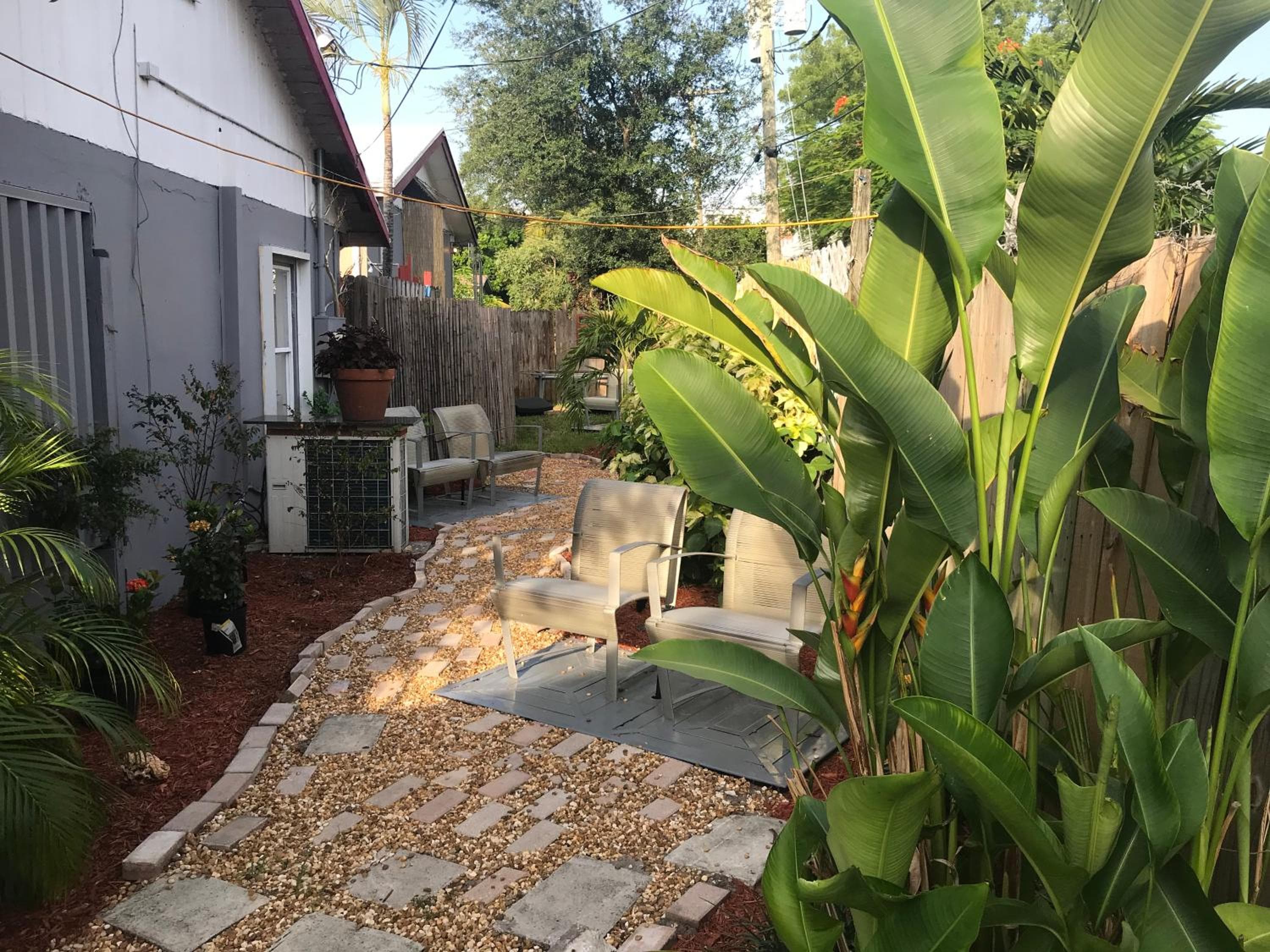 INN LEATHER GUEST HOUSE-GAY SOLO MASCHILE — 22