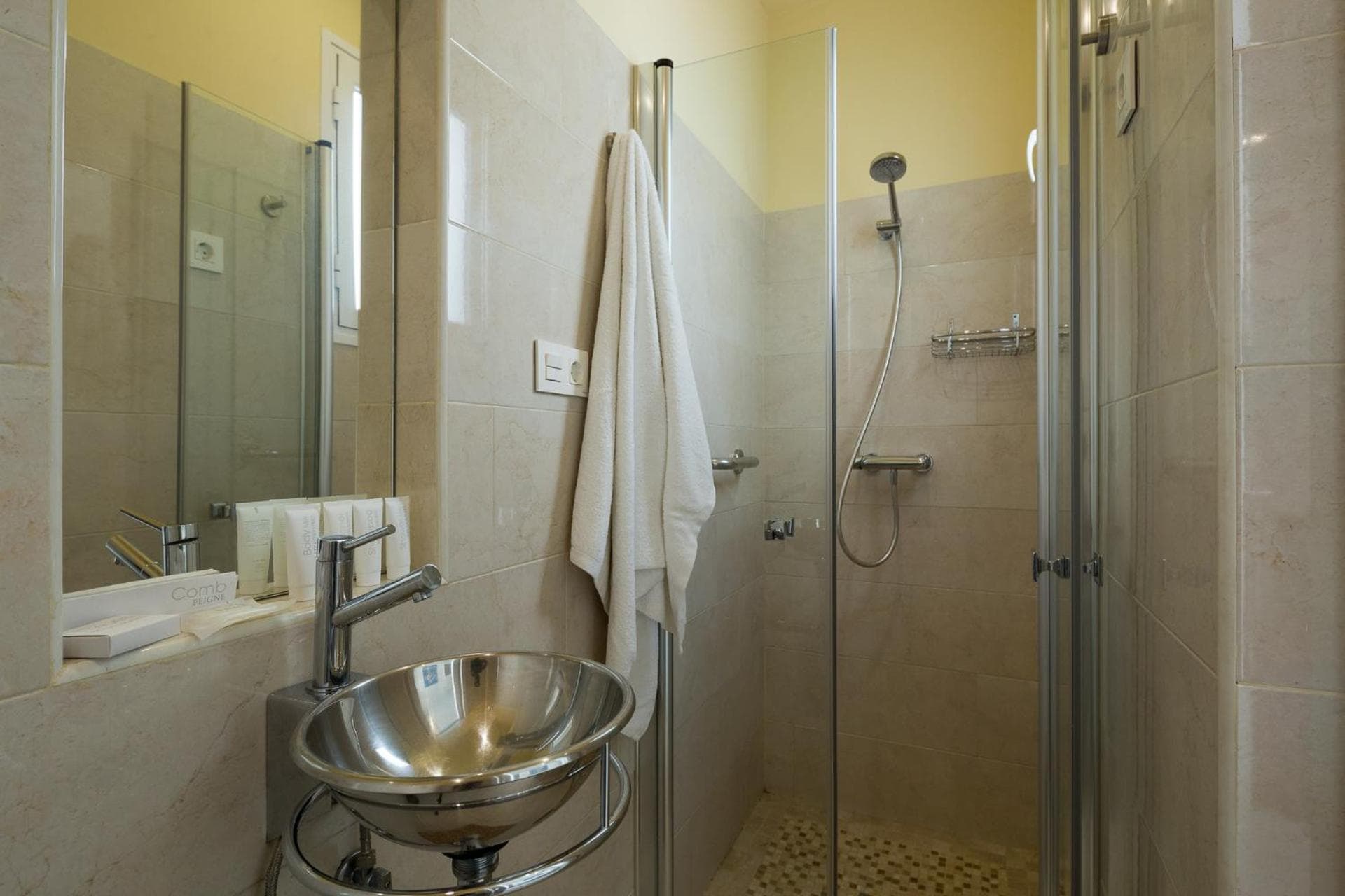 Veoapartment Mateos Gago 3D — 11