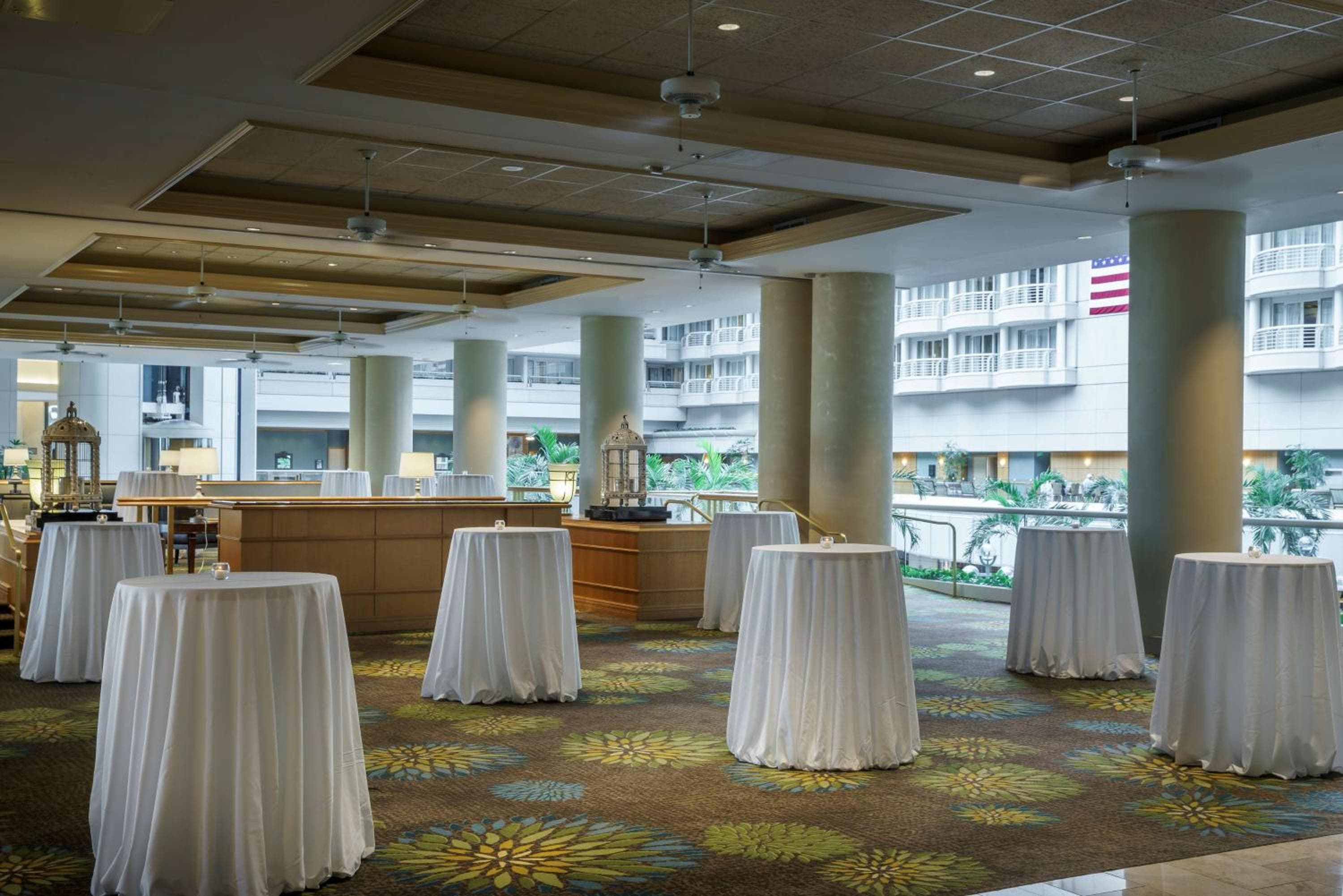 Hyatt Regency Orlando International Airport Hotel — 17