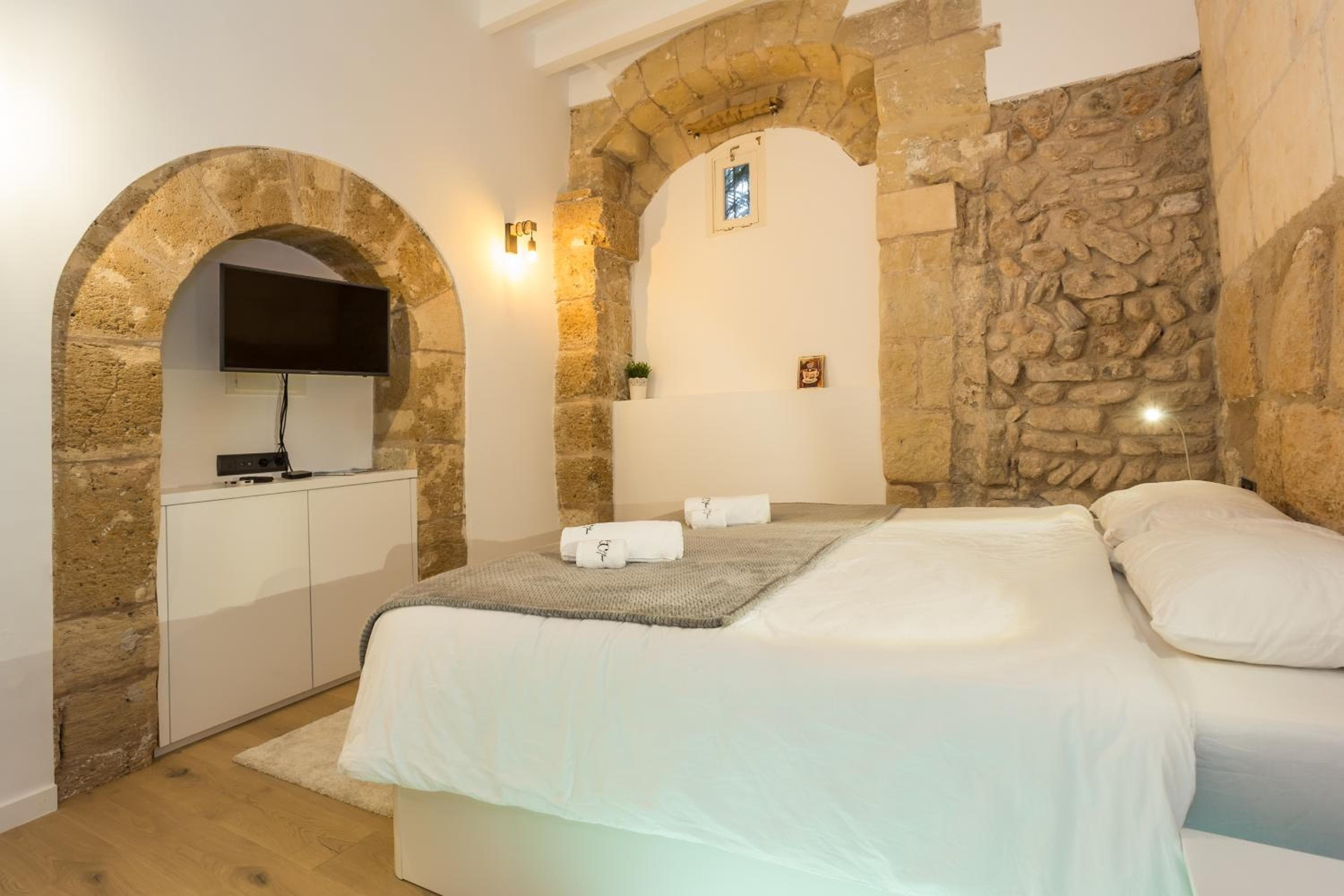 grotta studio — 10
