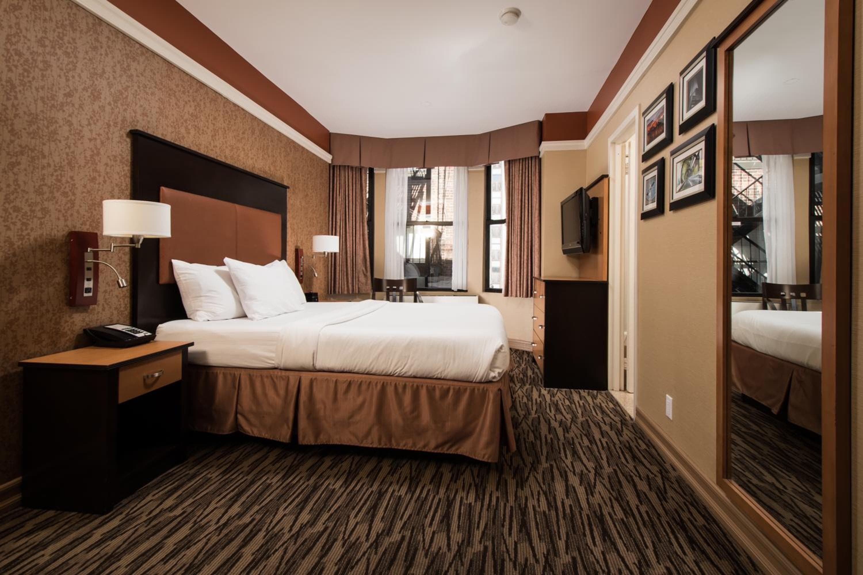 L'Hotel sulla Quinta Avenue — 13
