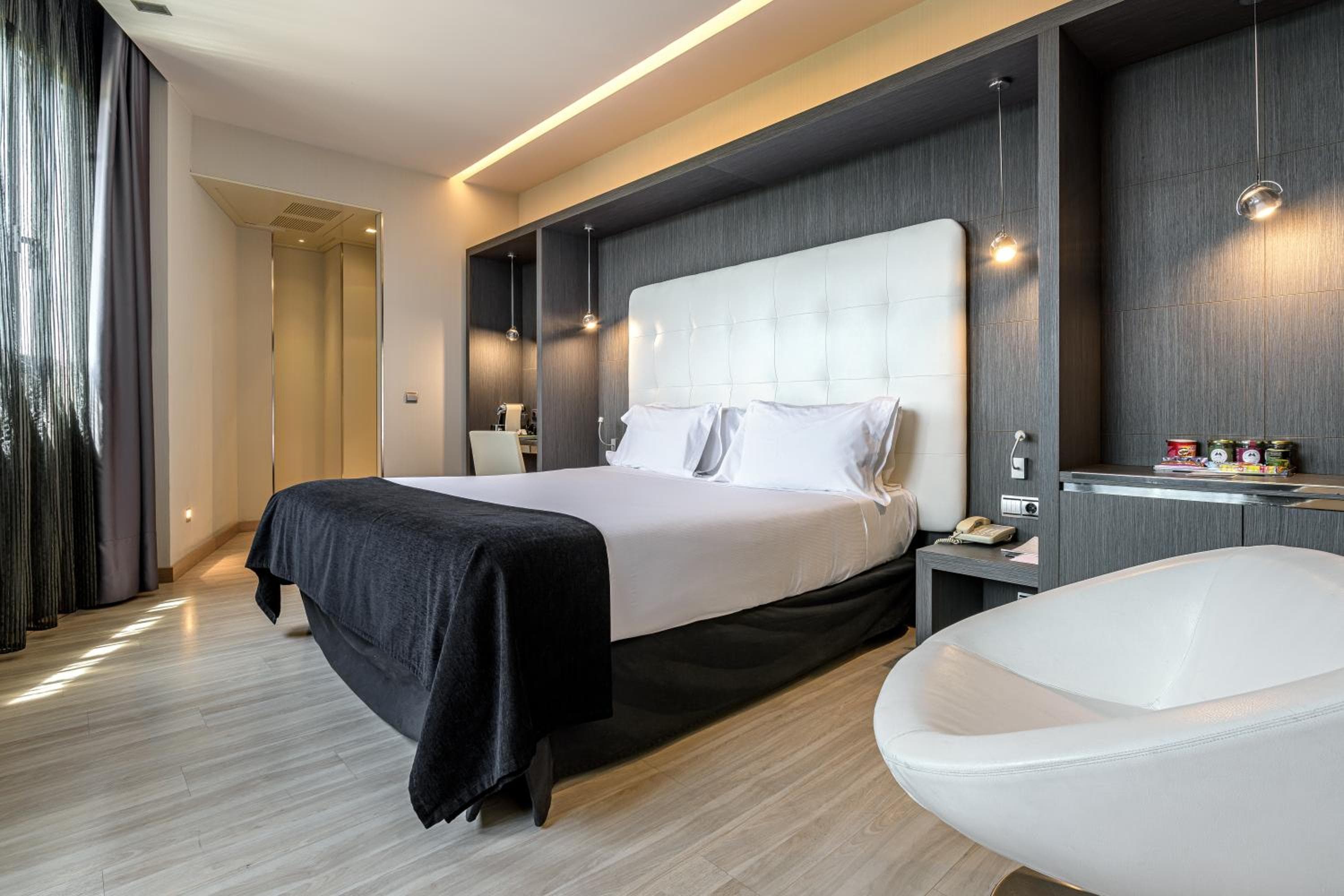 Hotel Maydrit Flughafen — 1