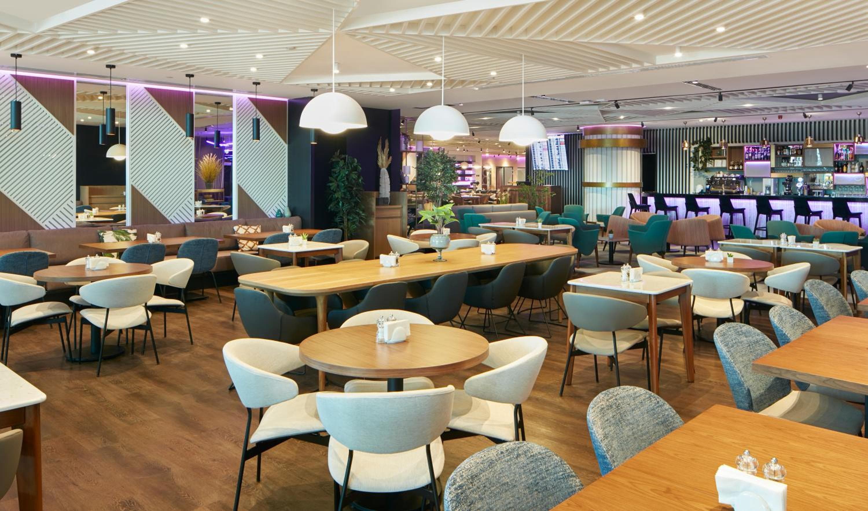 YOTEL Istanbul Airport, City Entrance — 25