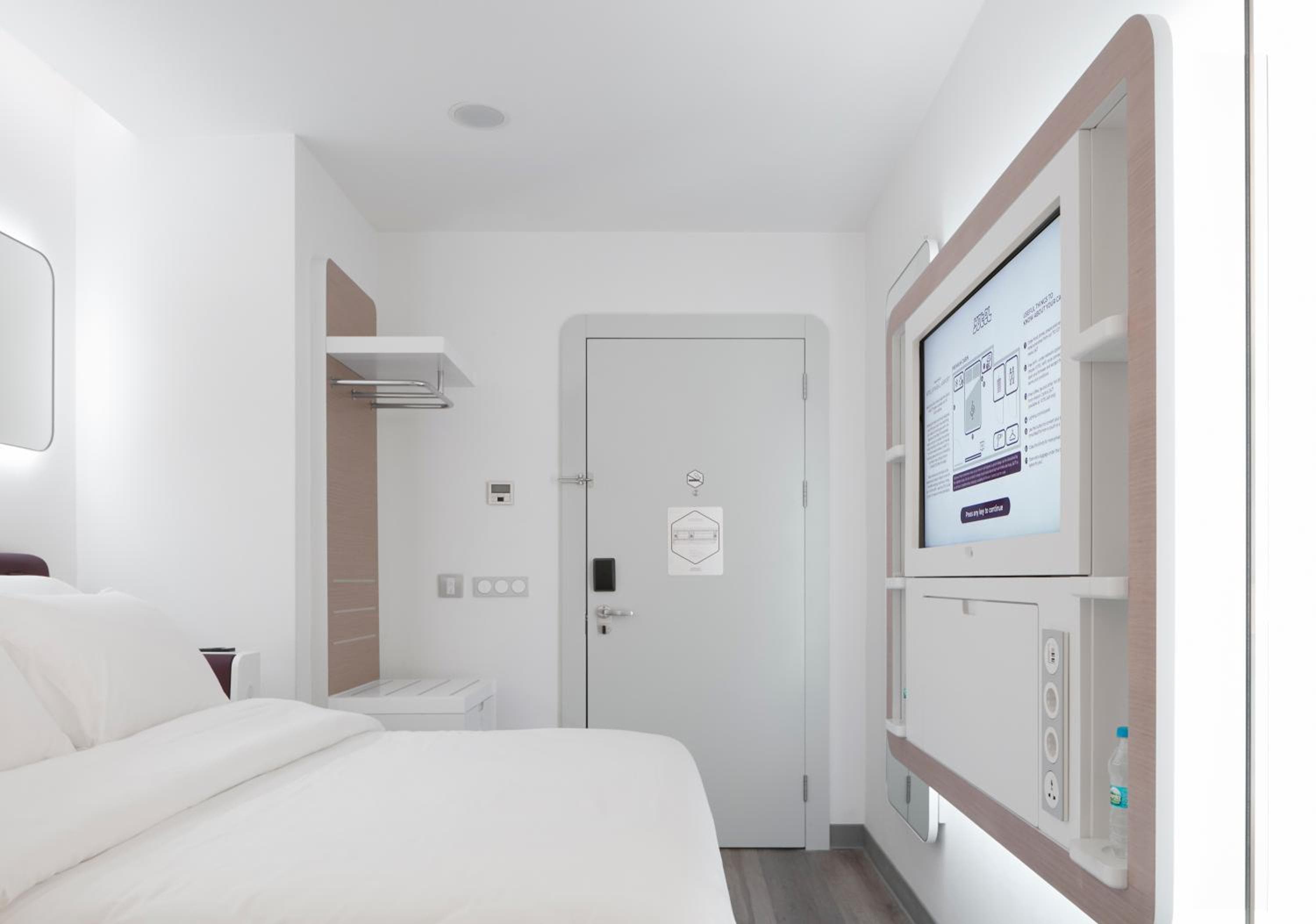 YOTEL Istanbul Airport, City Entrance — 26