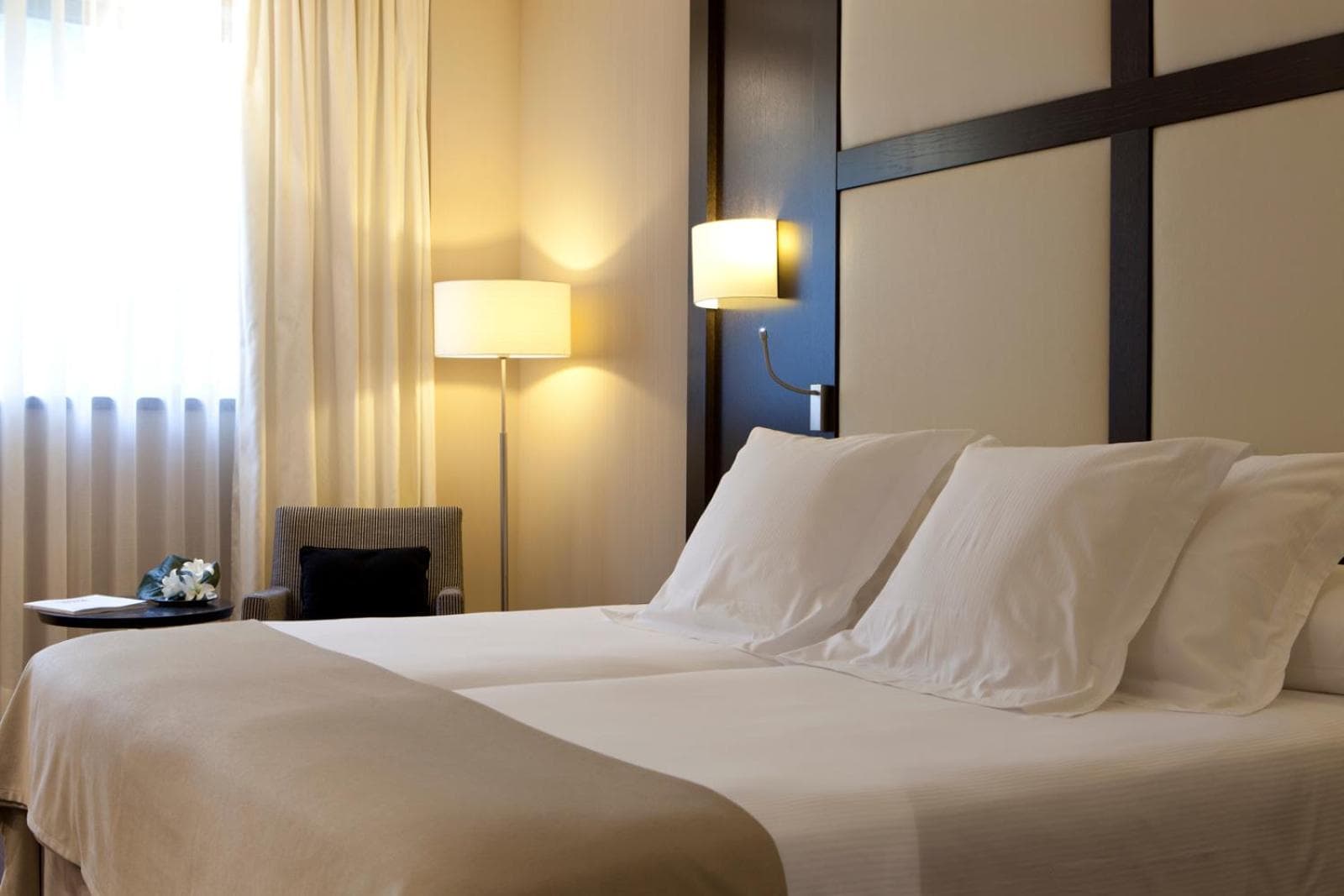 Hotel Maydrit Flughafen — 20