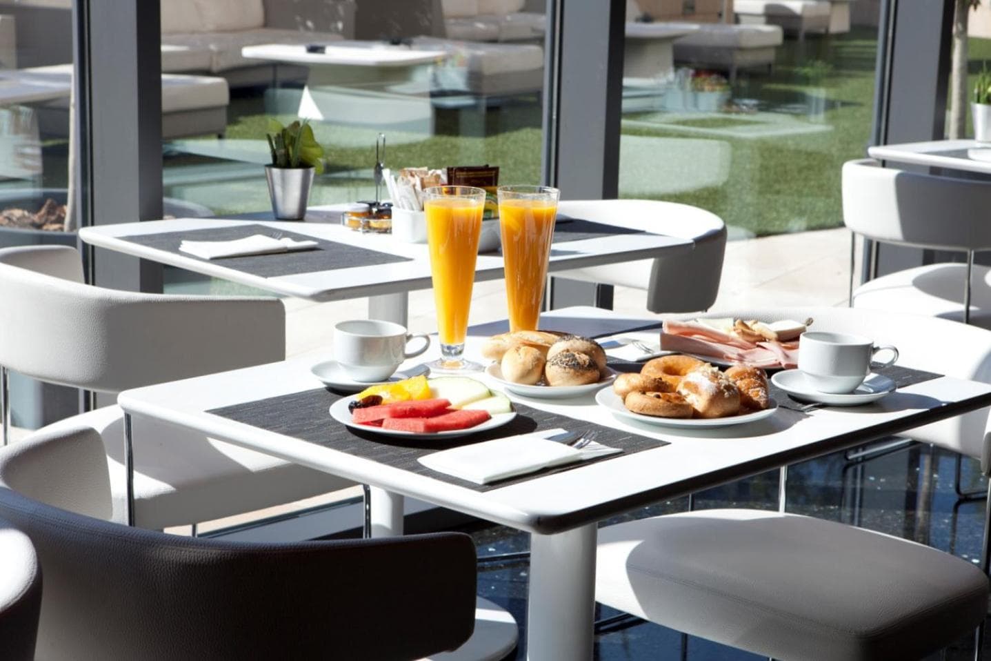 Hotel Maydrit Airport — 28