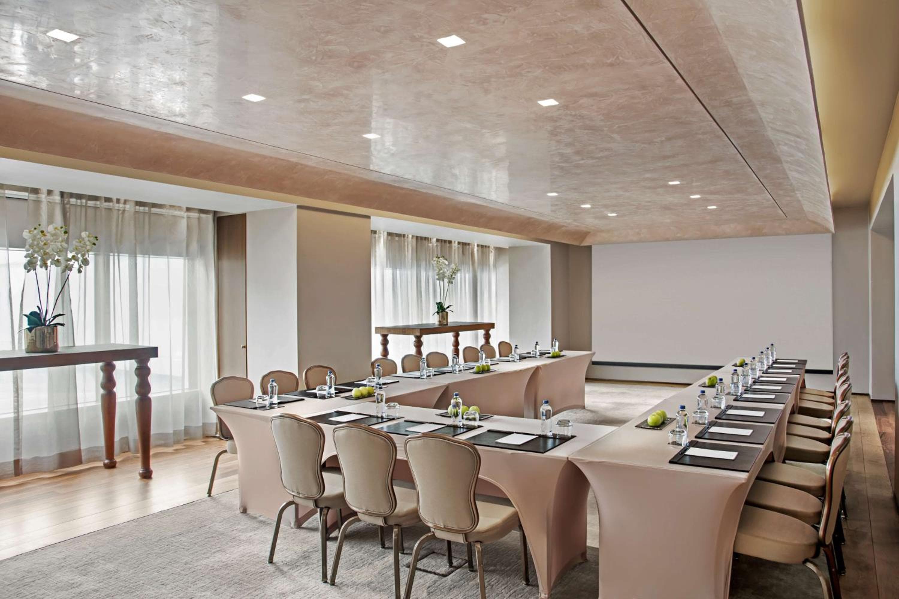 Hyatt Centric Levent Istanbul — 12