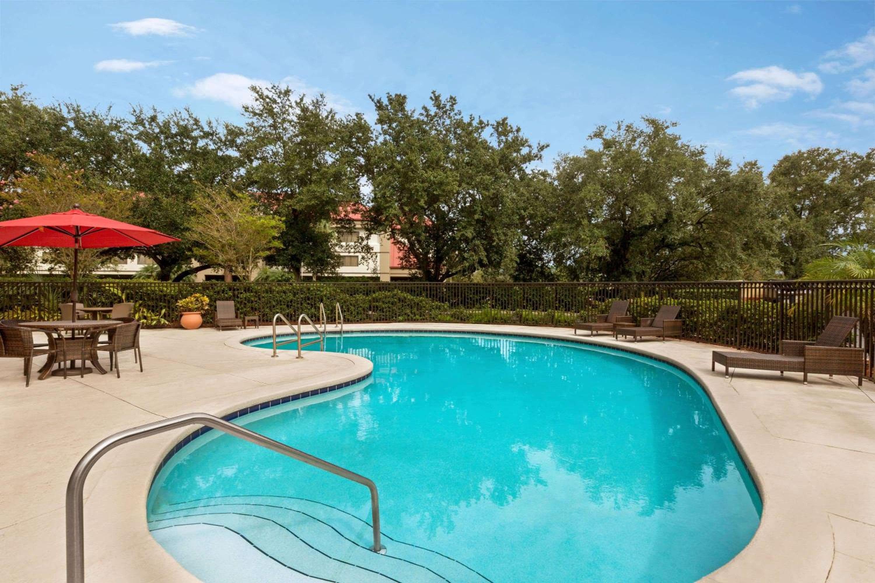 Ramada by Wyndham Suites Orlando Airport — 3