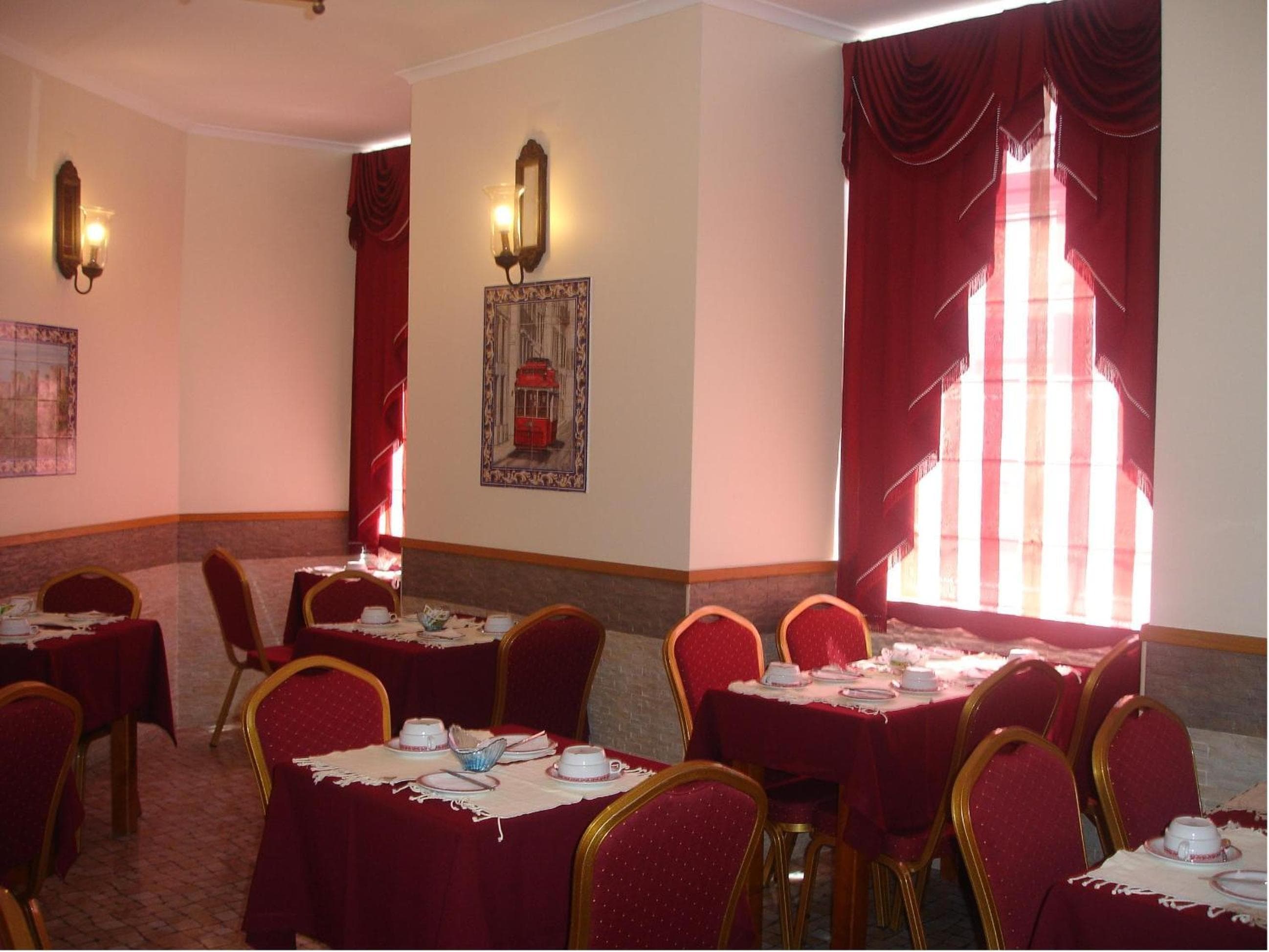 Große Pension Residenz Alcobia — 15
