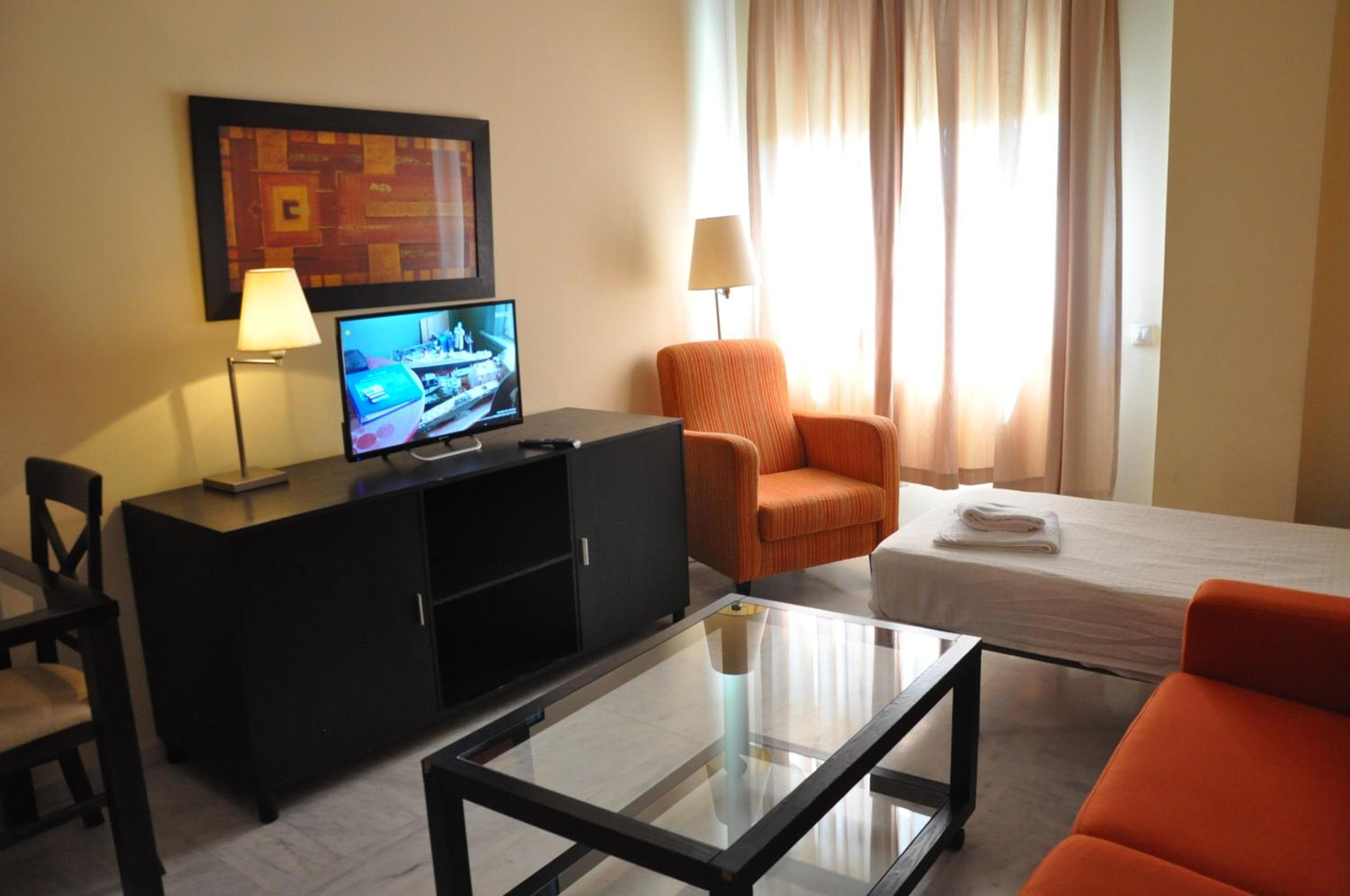 Apartments Luxsevilla Palacio — 3