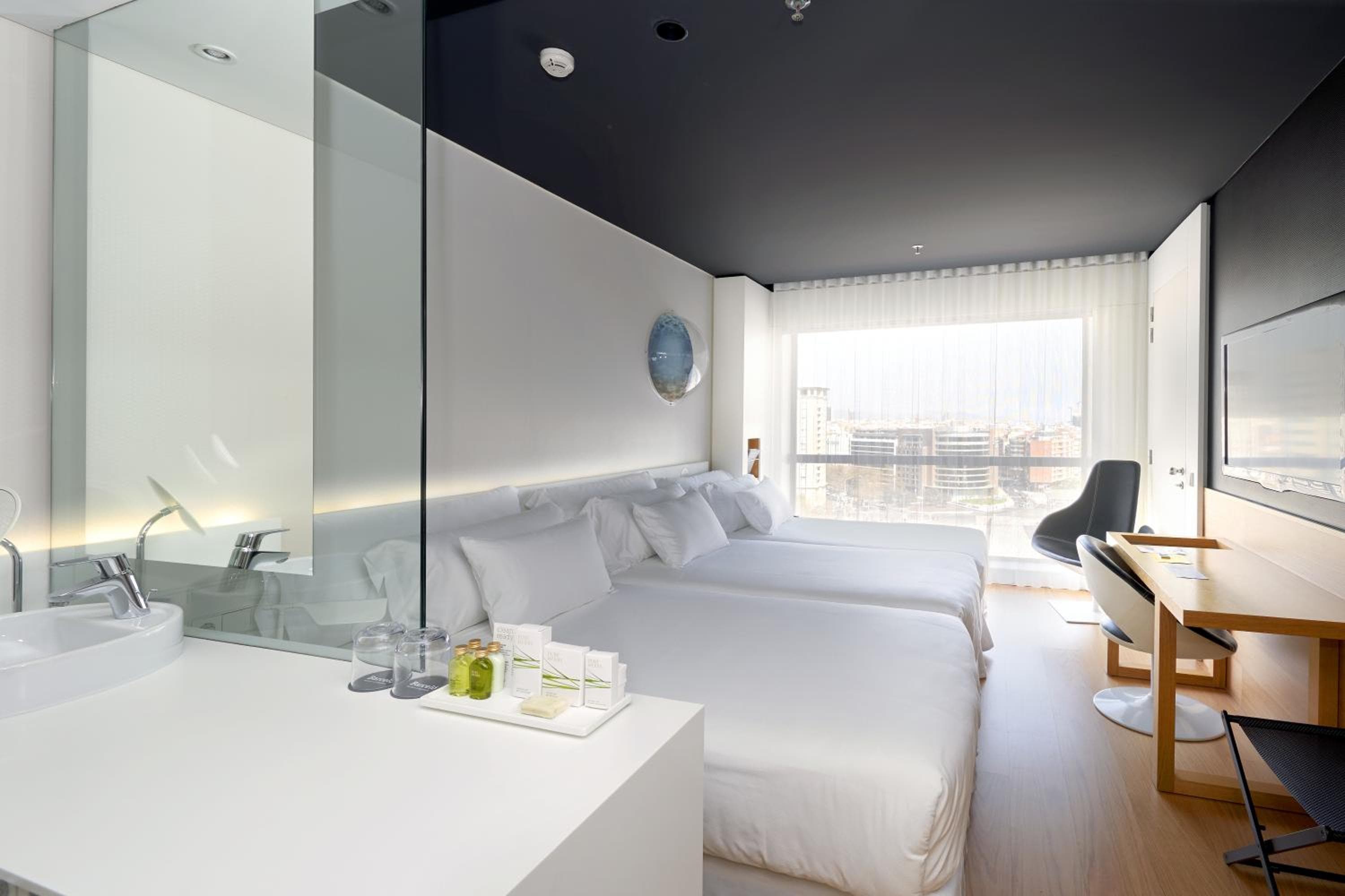 Barceló Sants — 19