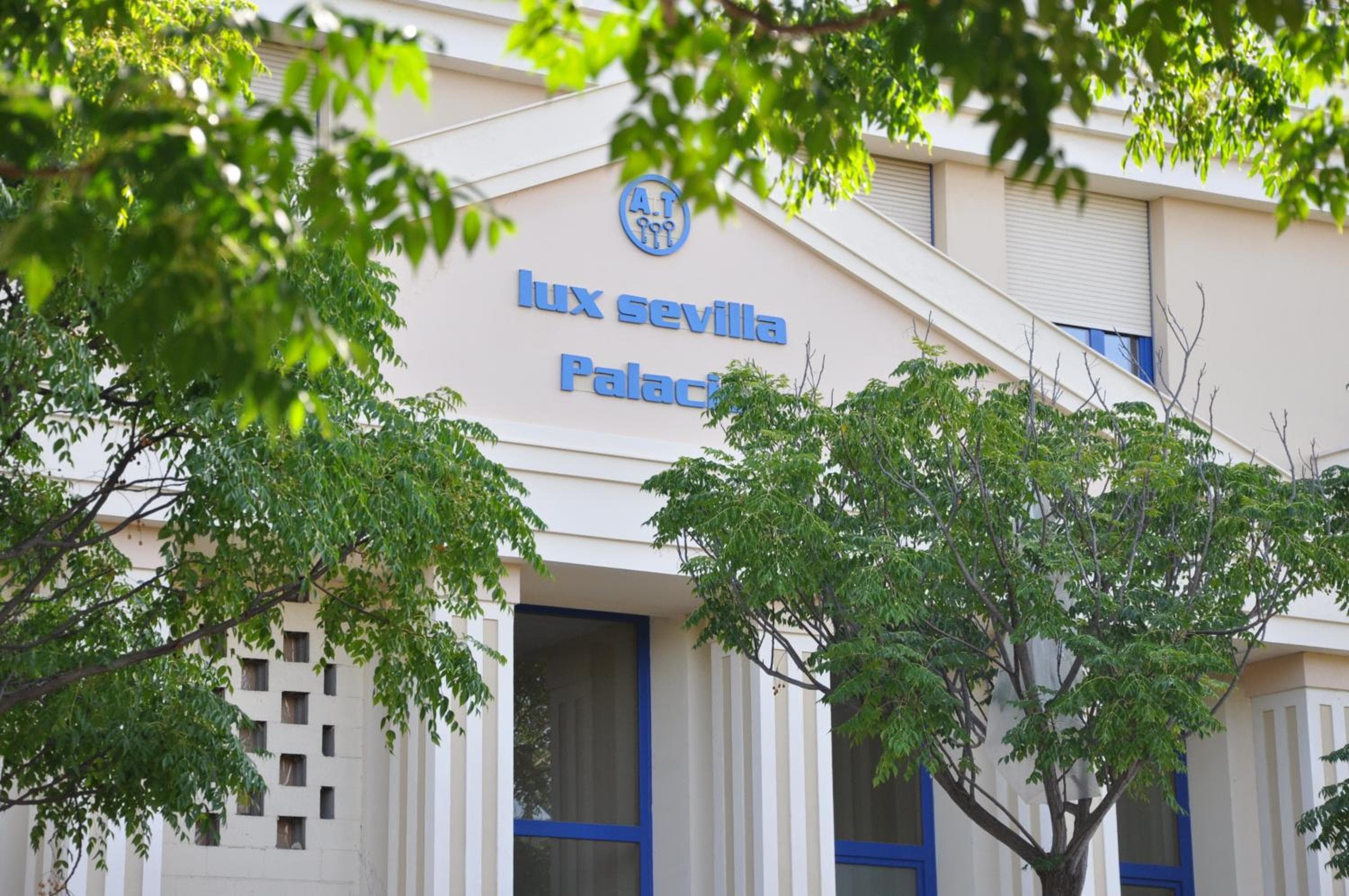 Apartments Luxsevilla Palacio — 26