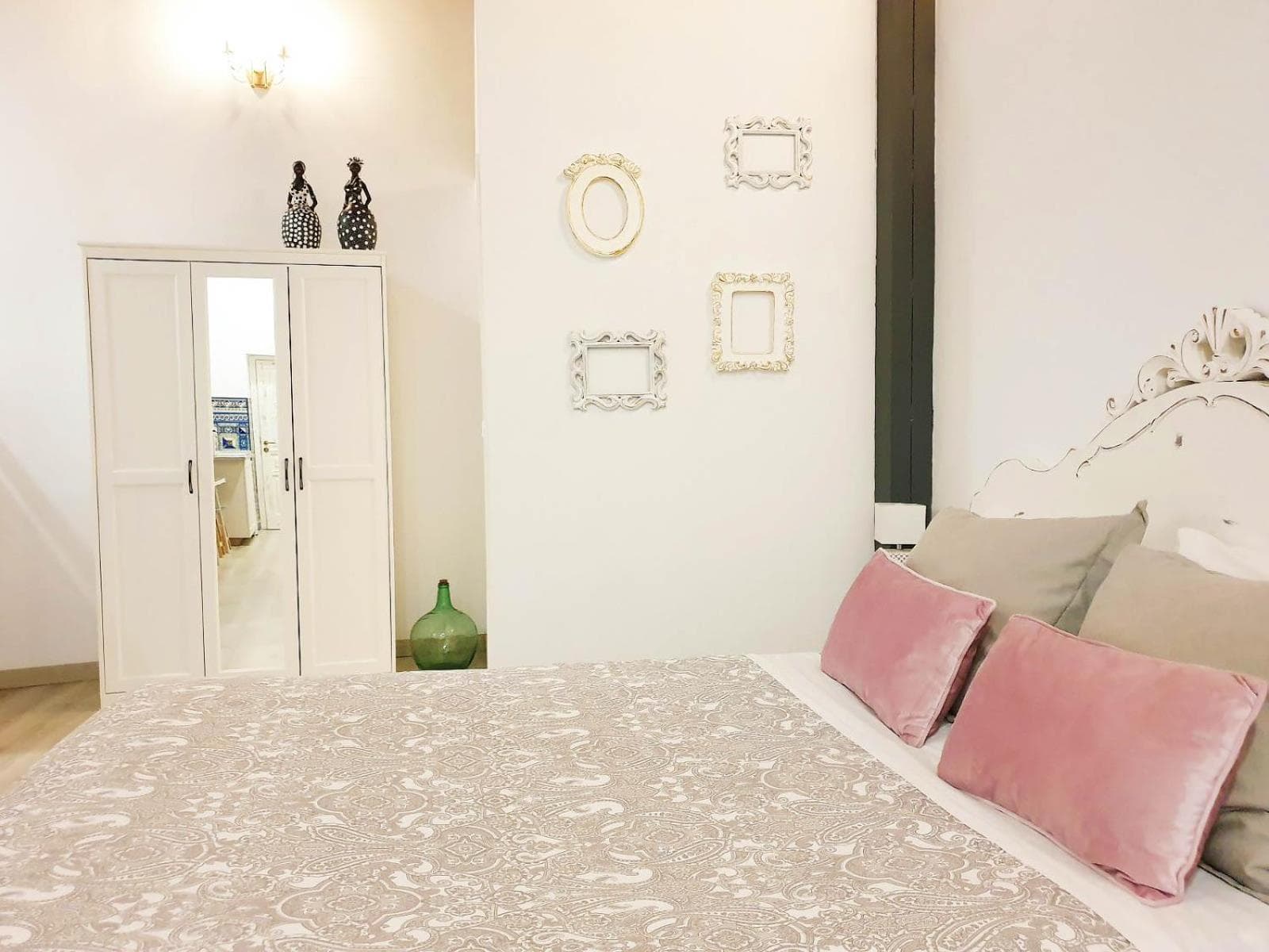 Palace House Hércules Apartments — 23