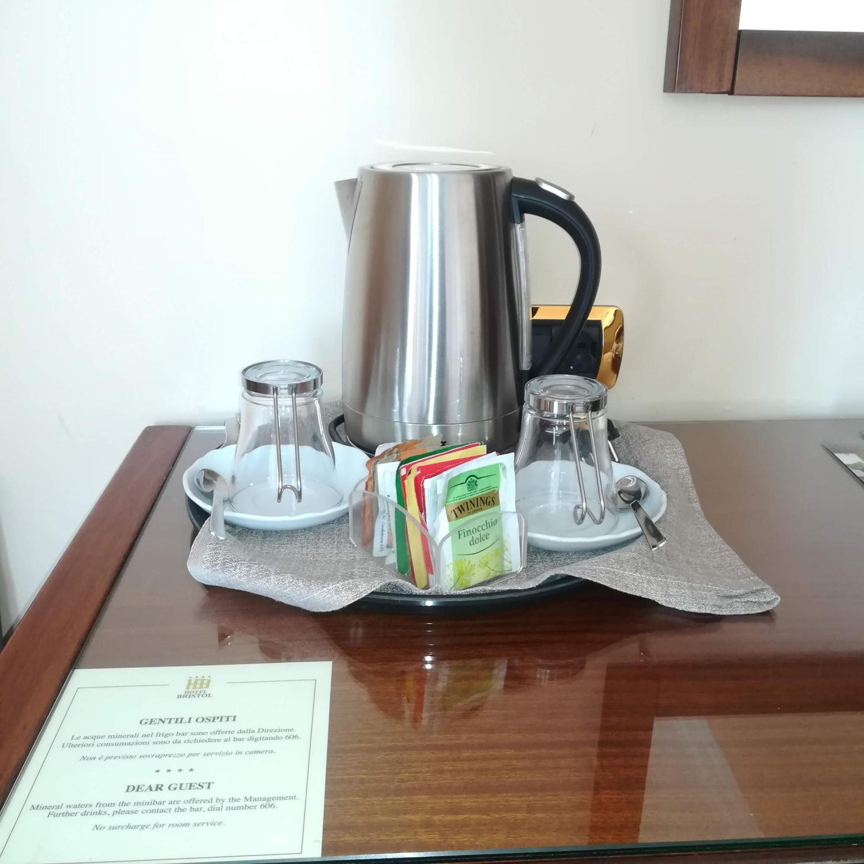 Hotel Bristol — 7