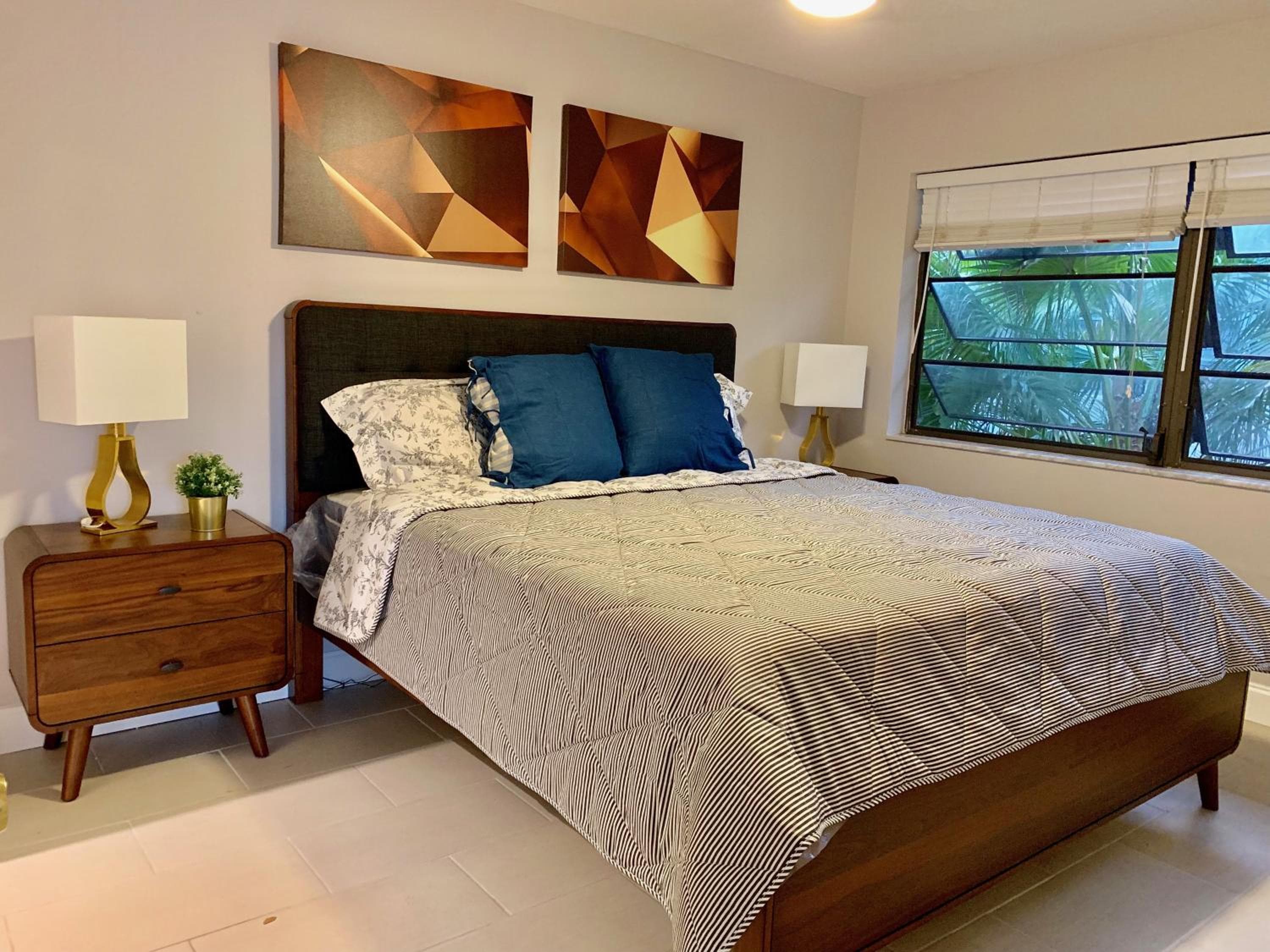 Apartamentos Bayview By Lowkl — 6