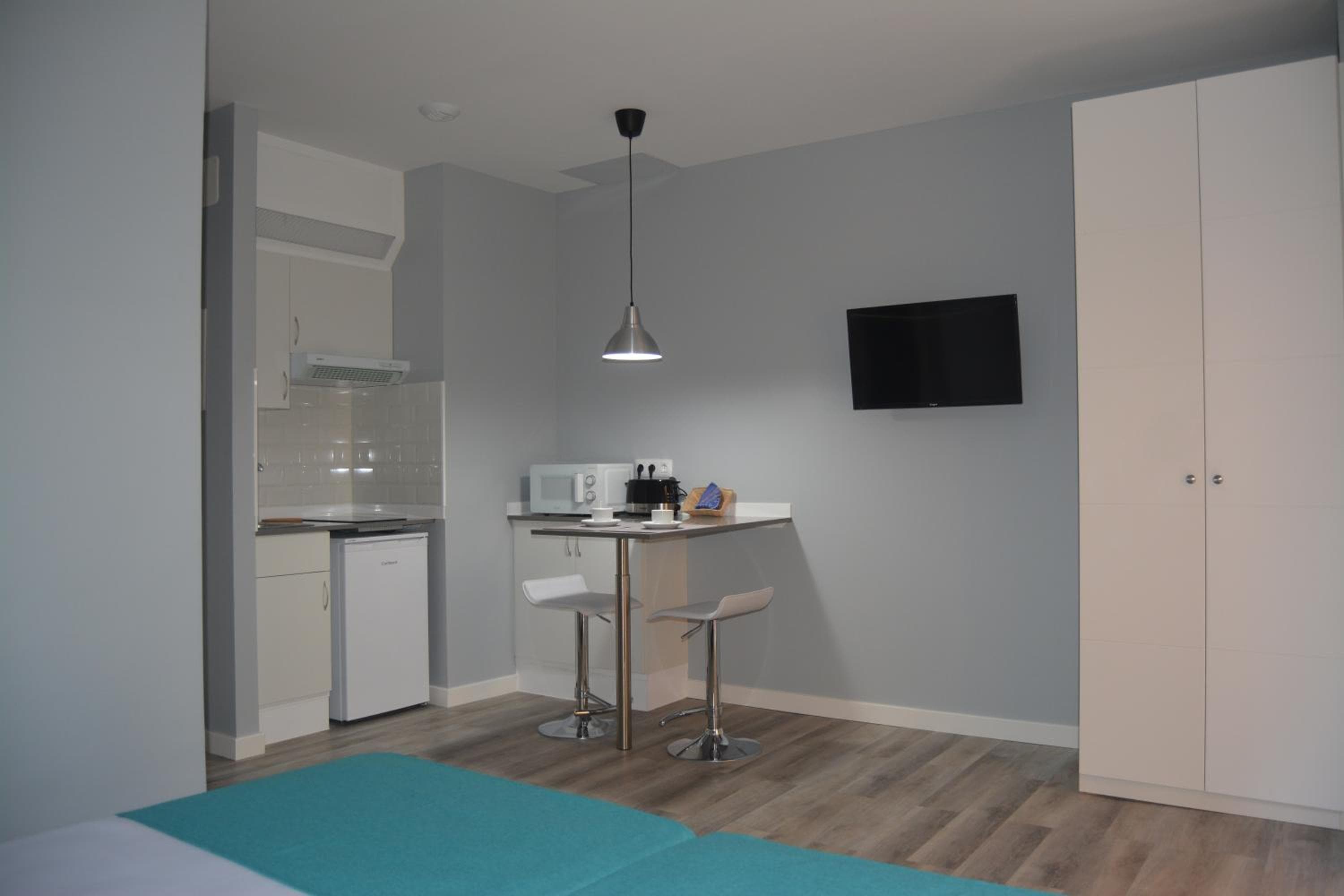 Apartamentos RF Bambi Adults Only — 4