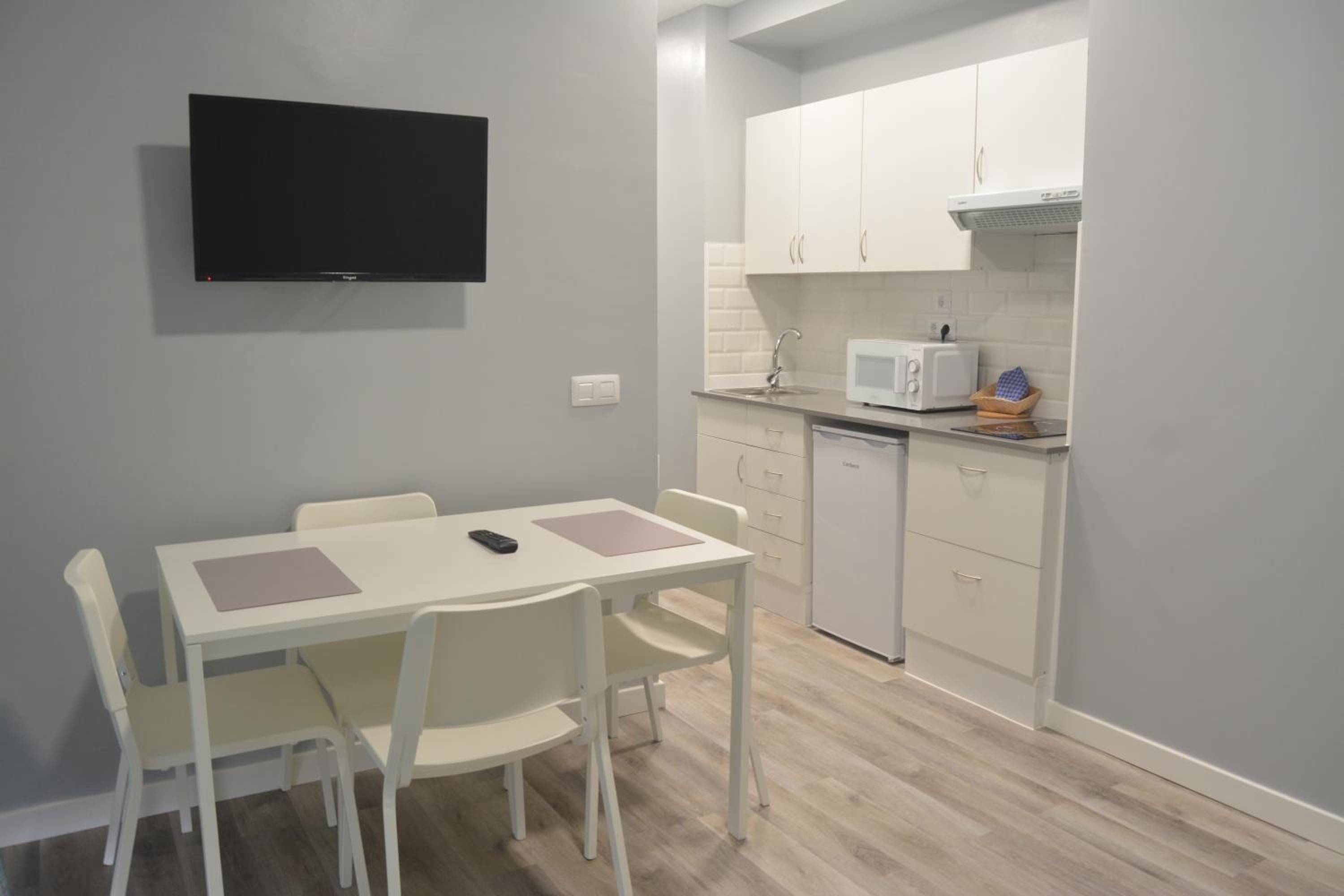 Apartamentos RF Bambi Adults Only — 5