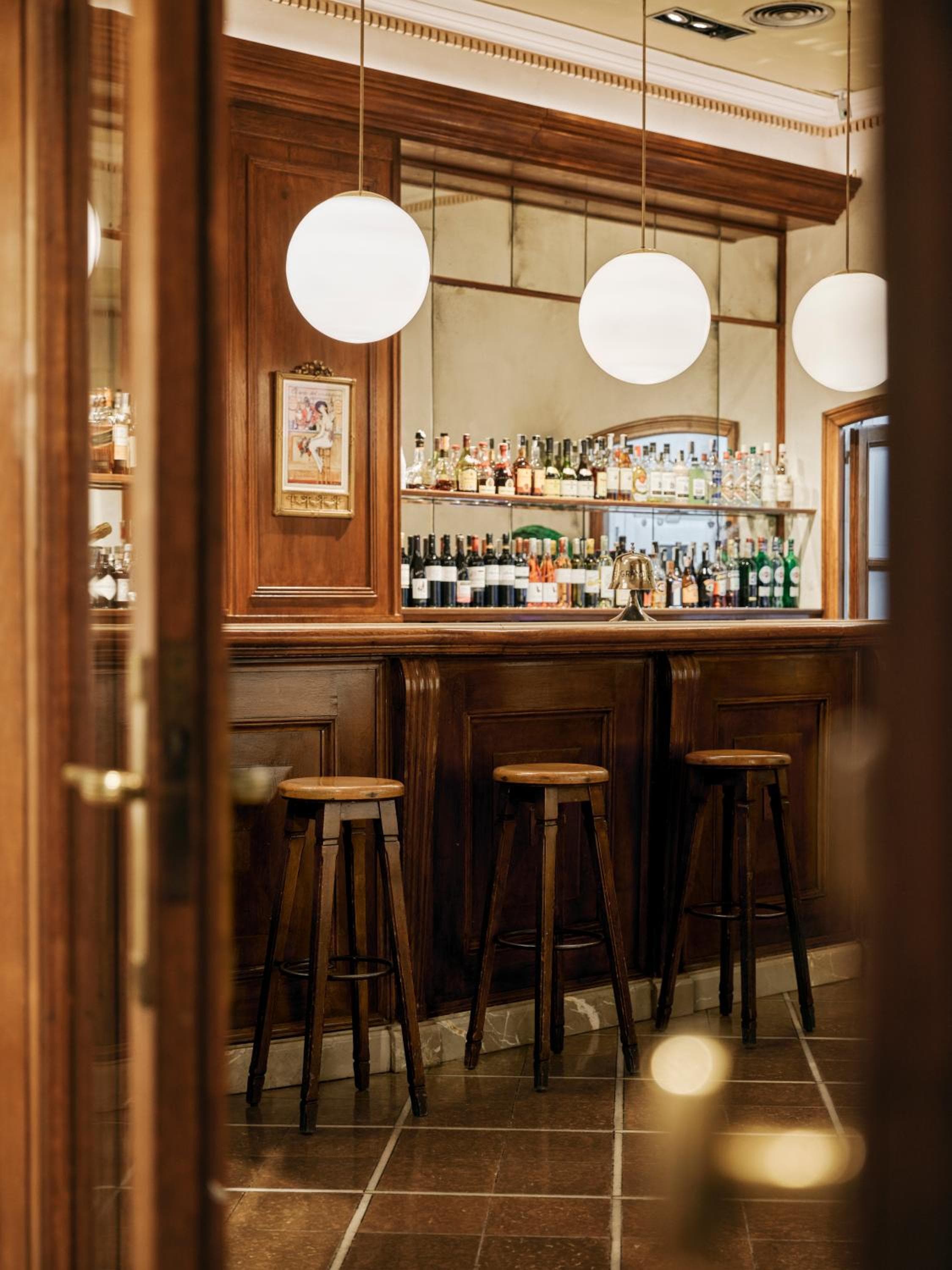 Hotel Astoria — 17